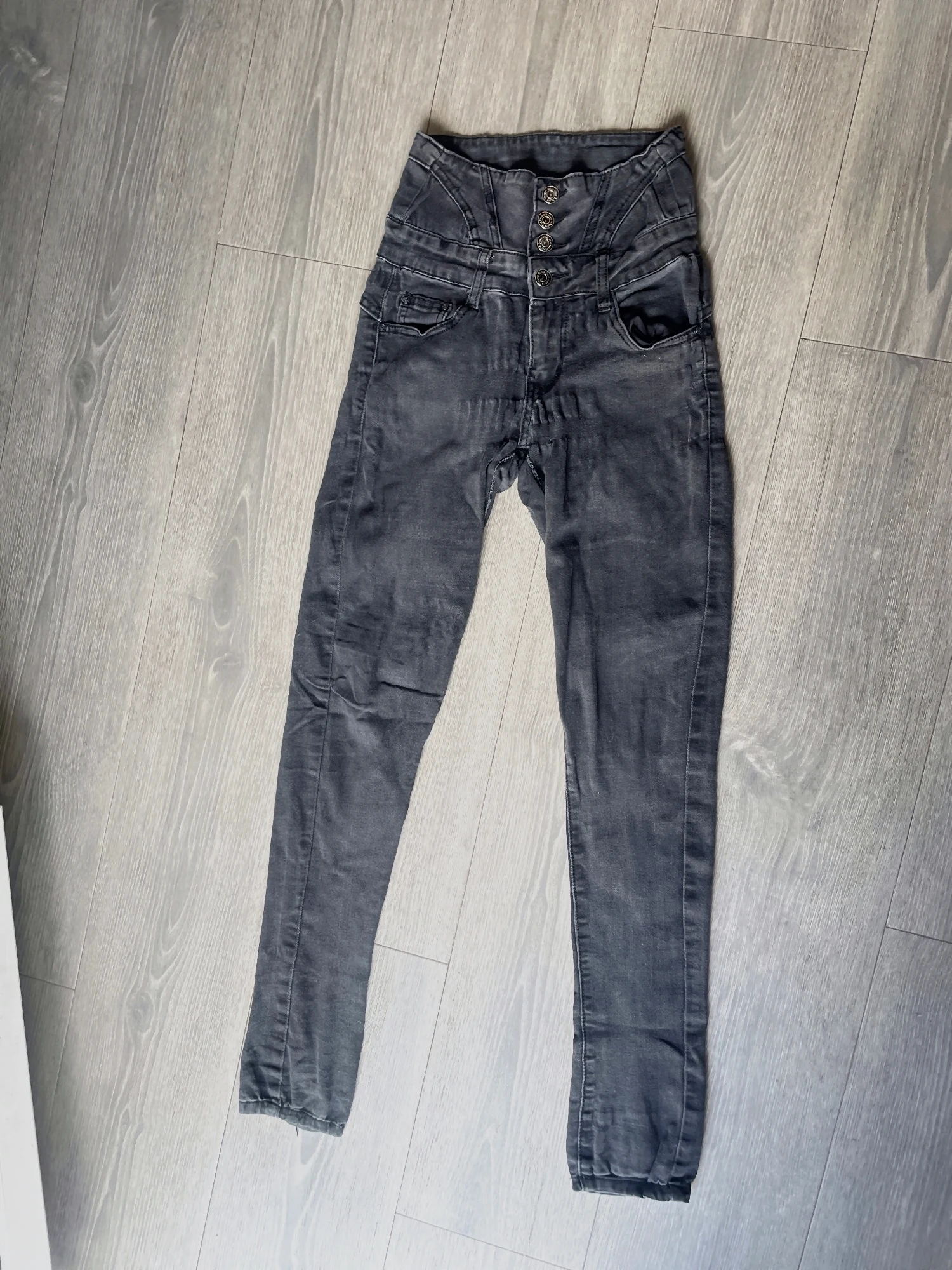 Jean noir By Sasha taille 36 coupe slim