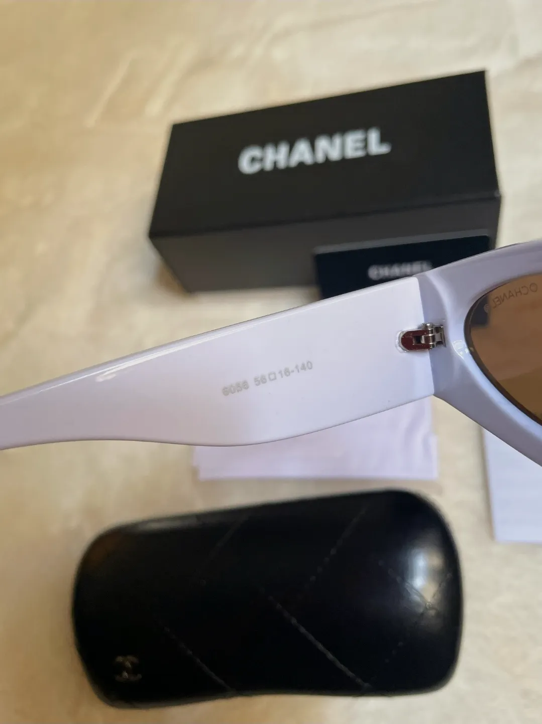 Lunette de Soleil Chanel – Chanel – noir – taille Taille unique 7