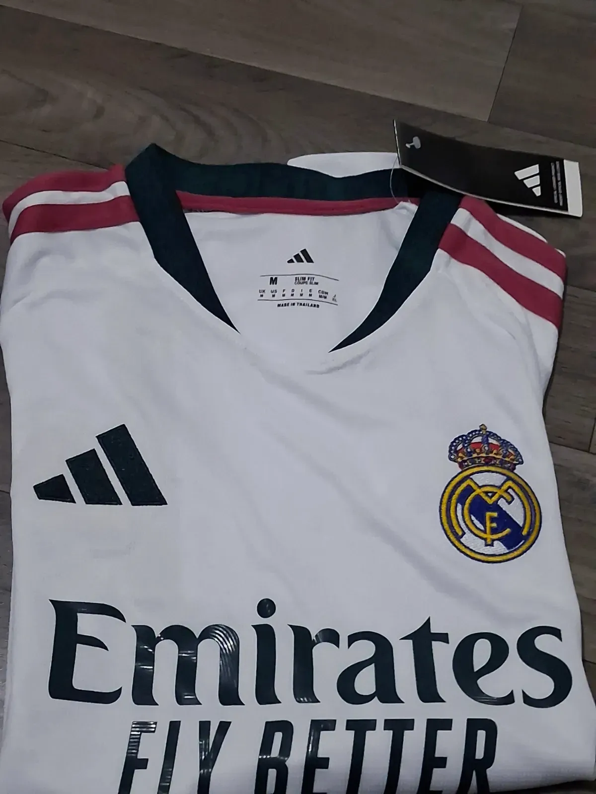 Maillot du real Madrid 2026/2027 – Adidas – taille M 2