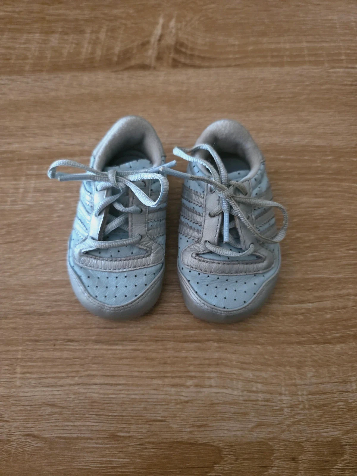 Chaussure bébé Adidas – adidas – taille 18