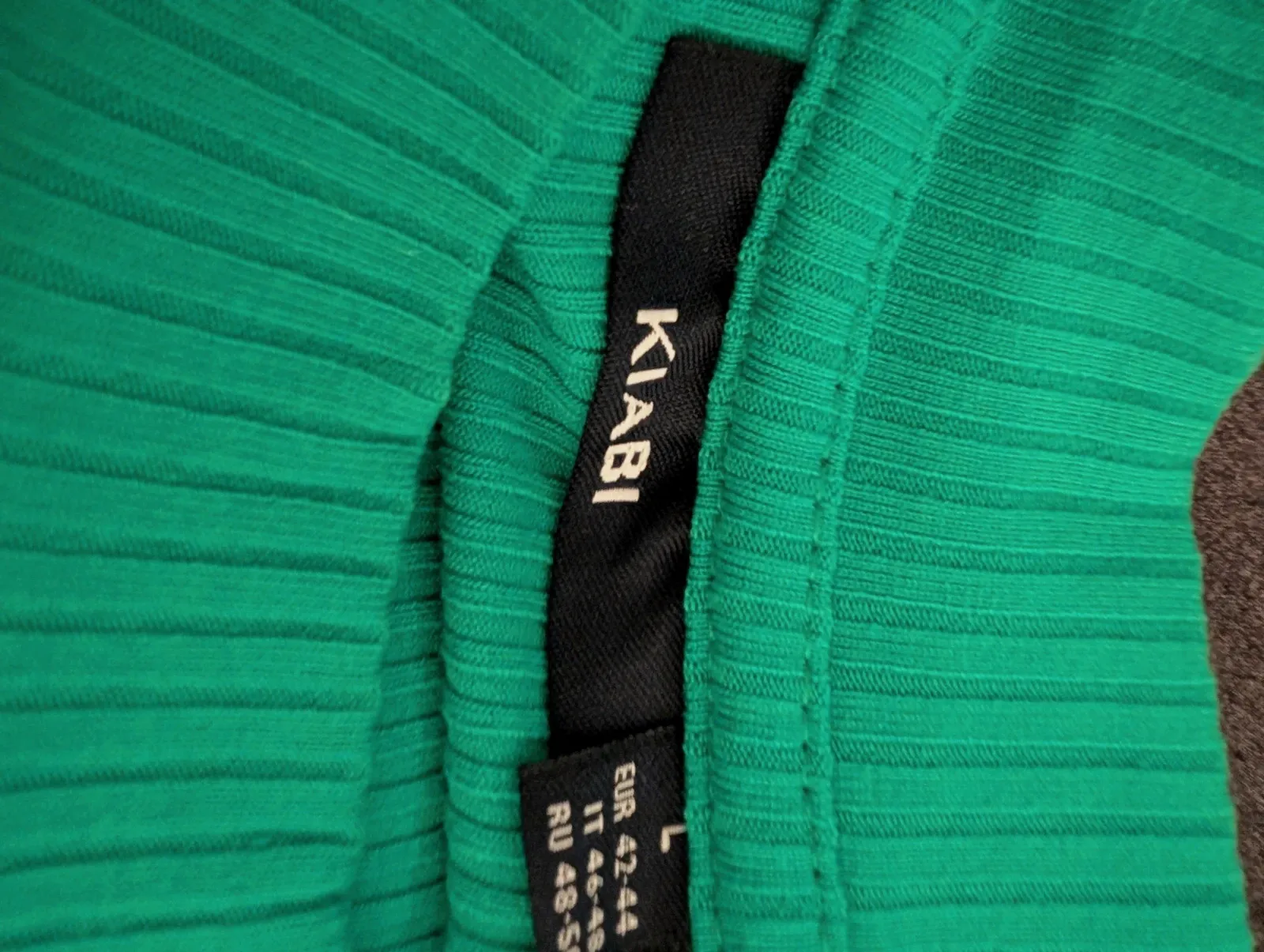 Haut vert Taille L Kiabi – Kiabi – taille L / 40 / 12 5