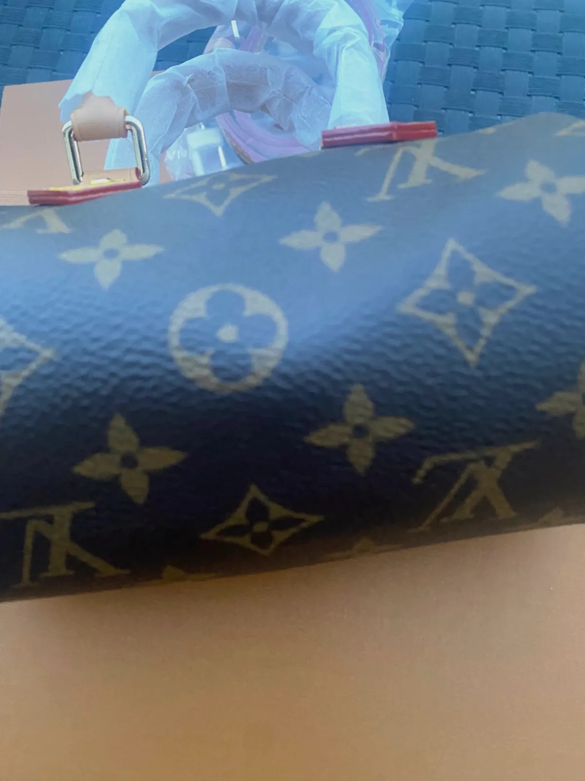 sac a main LV – LV 4
