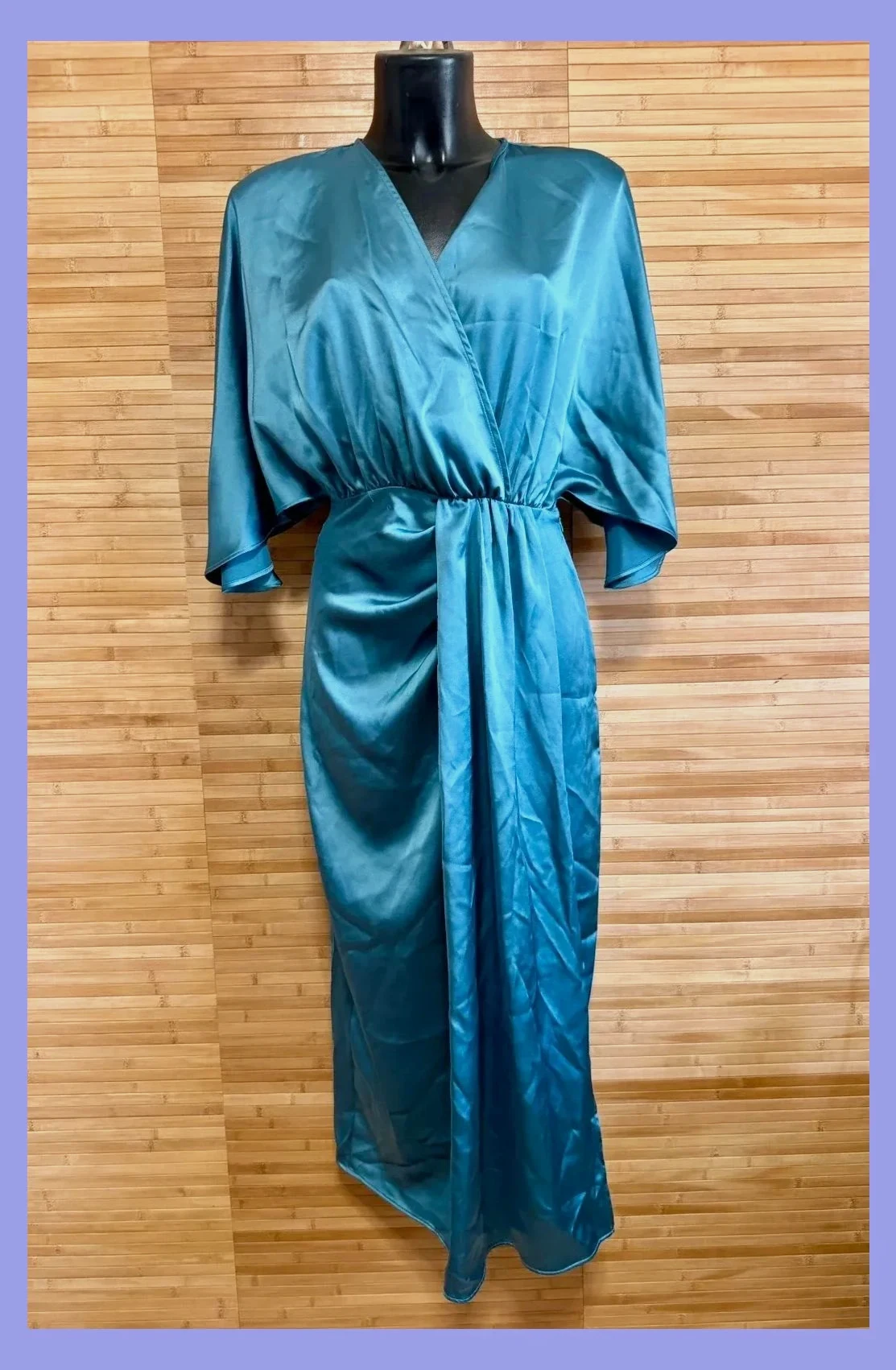Vestido satinado de Zara , talla XS 😍