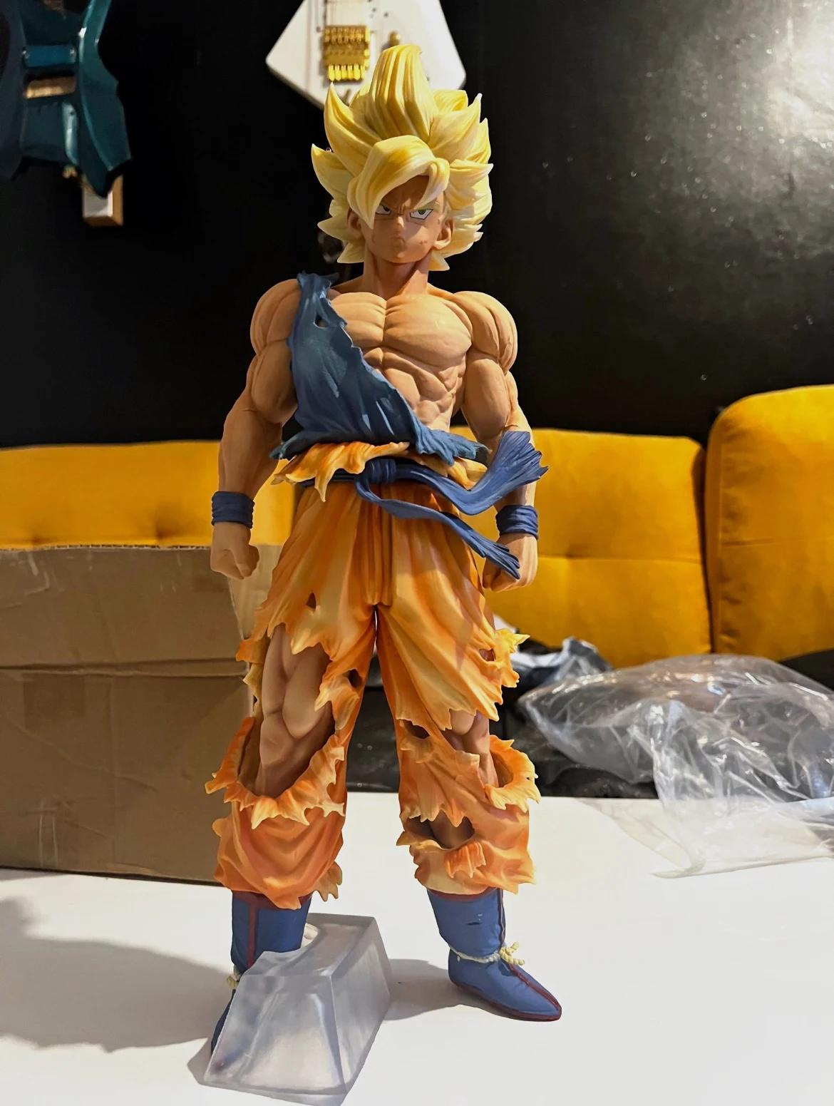 Figurine Sangoku Super Saiyan Dragon Ball