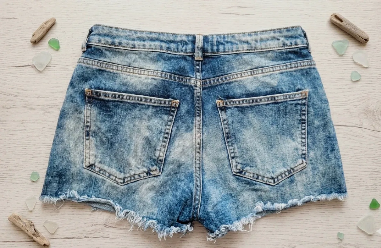 Shorts Vaqueros Desgastados Bershka - Talla 40 (M) – Bershka – taille L / 40 / 12 2