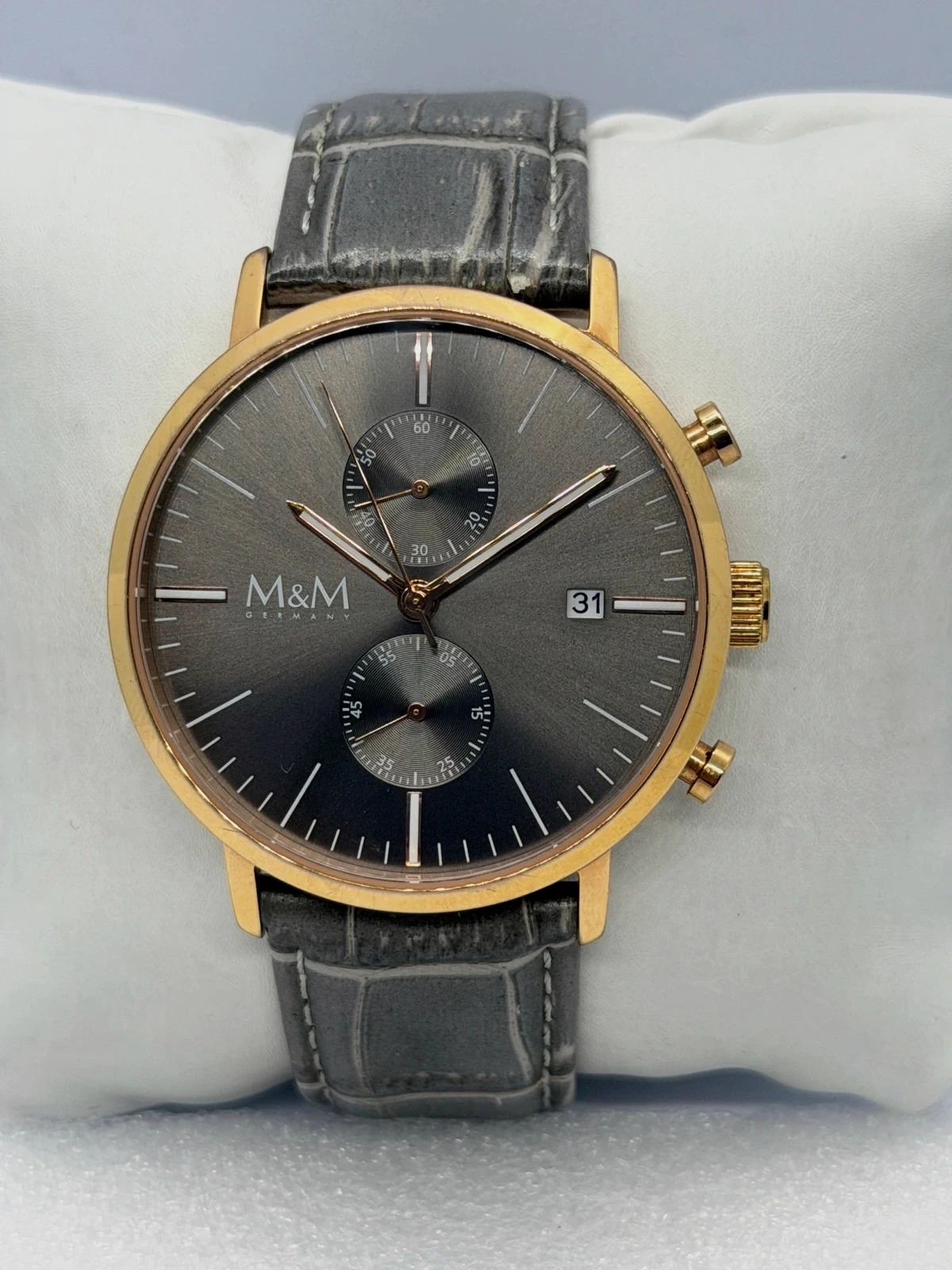 Montre Chronographe M&M Germany - Dorée & Cuir Gris