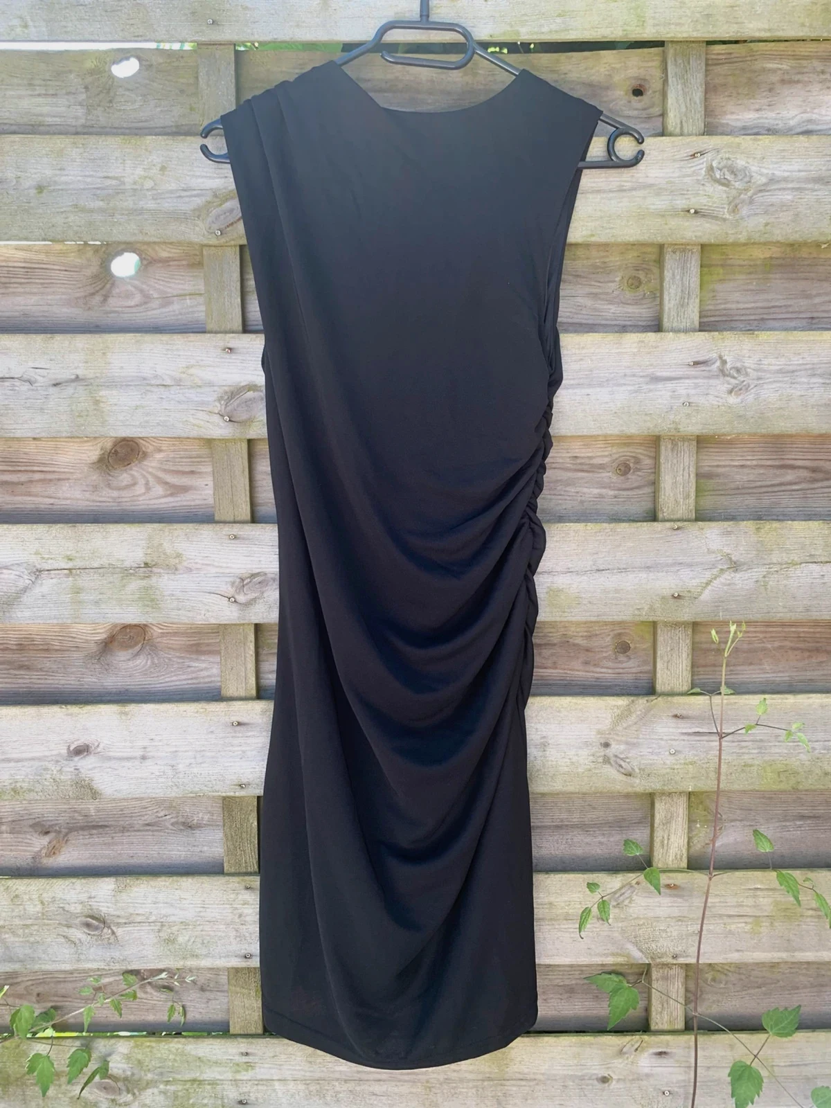 Robe noire drapée La City T36 neuve avec étiquette – Élégante & chic – La City – taille S / 36 / 8