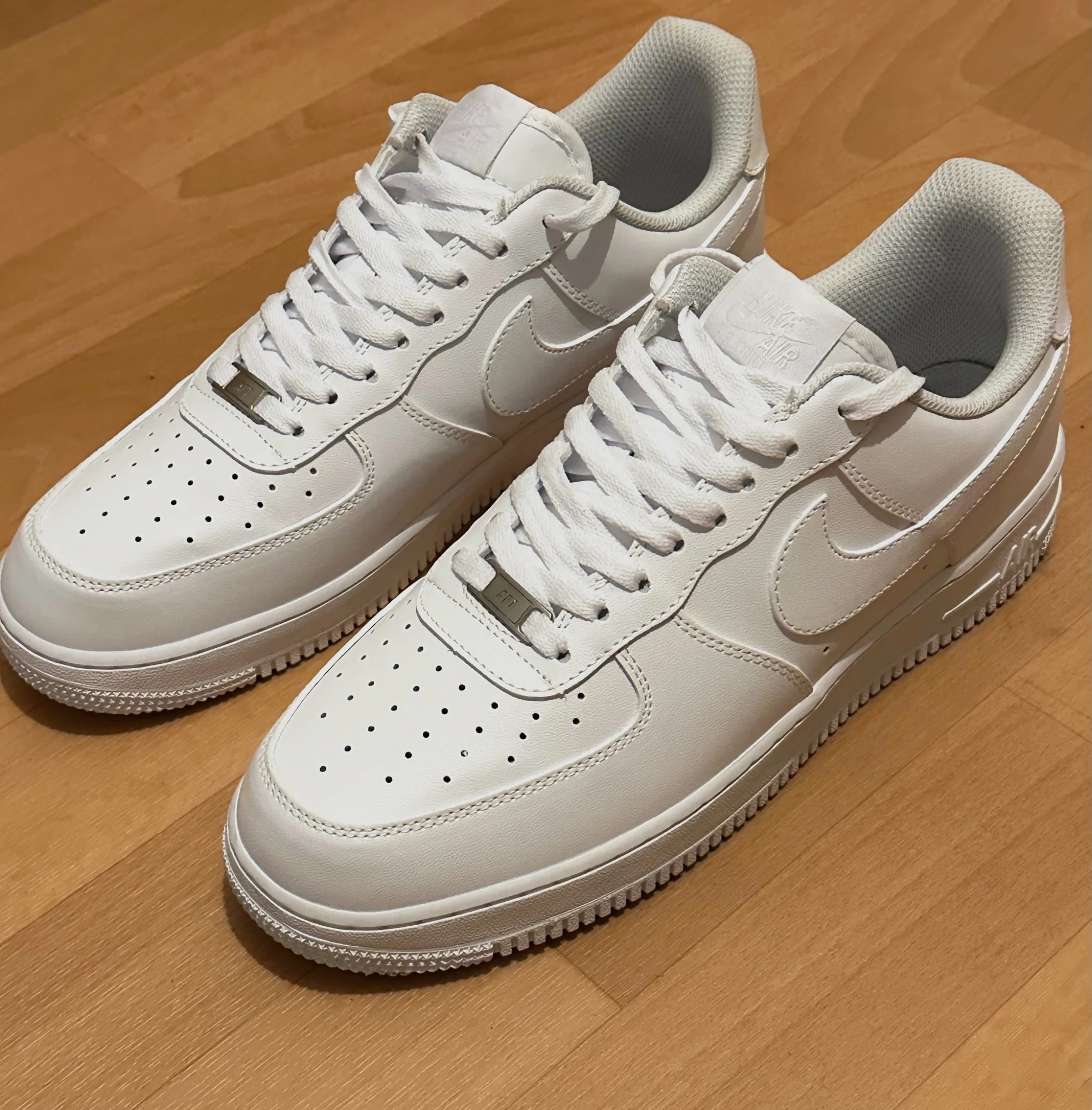Baskets Nike Air Force 1 Blanches