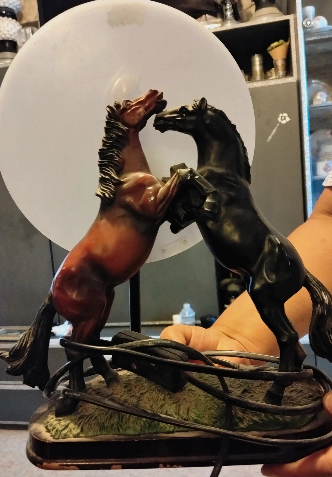 Lampe vintage chevaux cabrés – décoration équestre