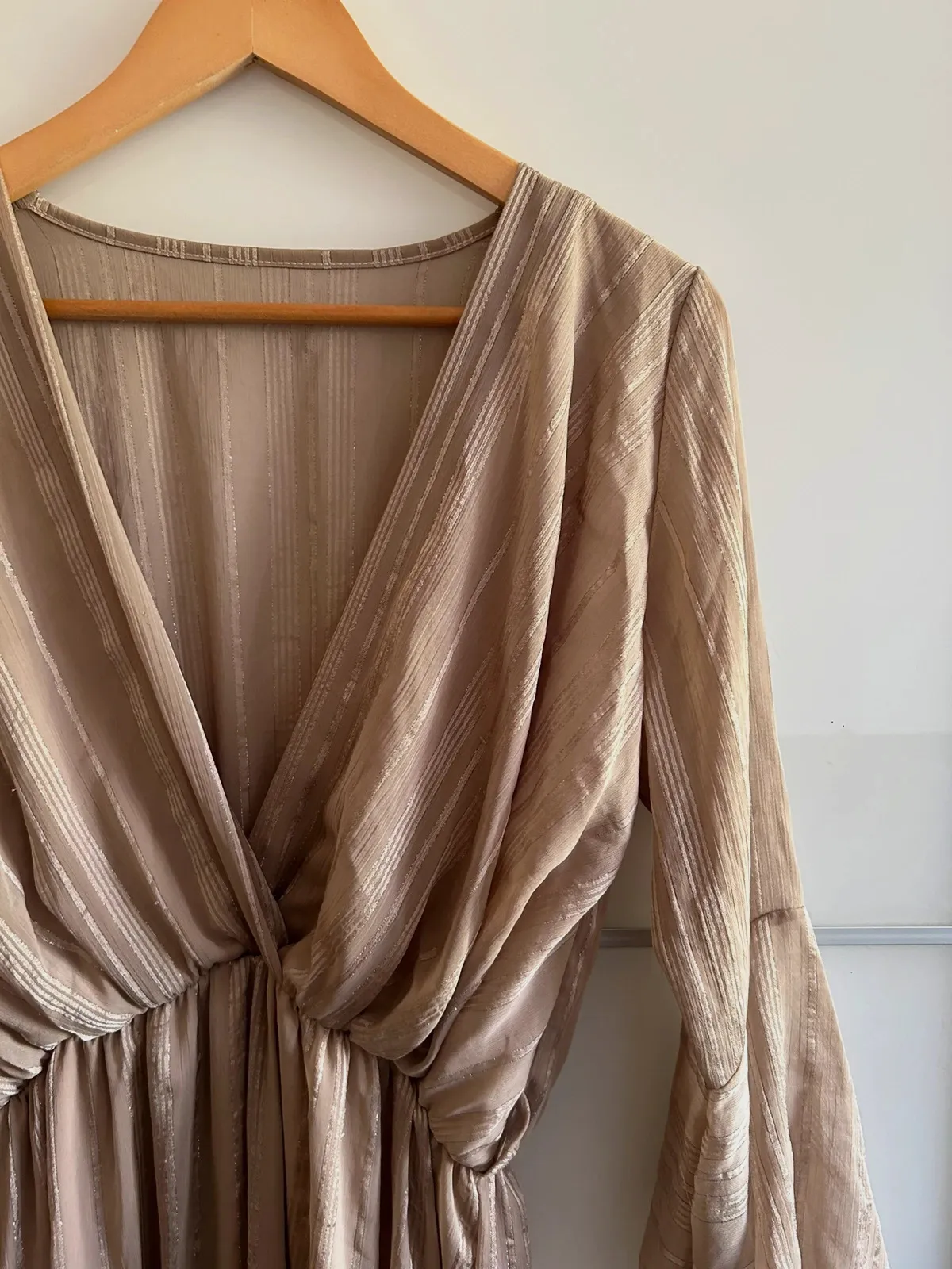 Robe longue satinée beige champagne 38/40 - fluide chic - Made in France – boutique indépendante – taille M / 38 / 10 5