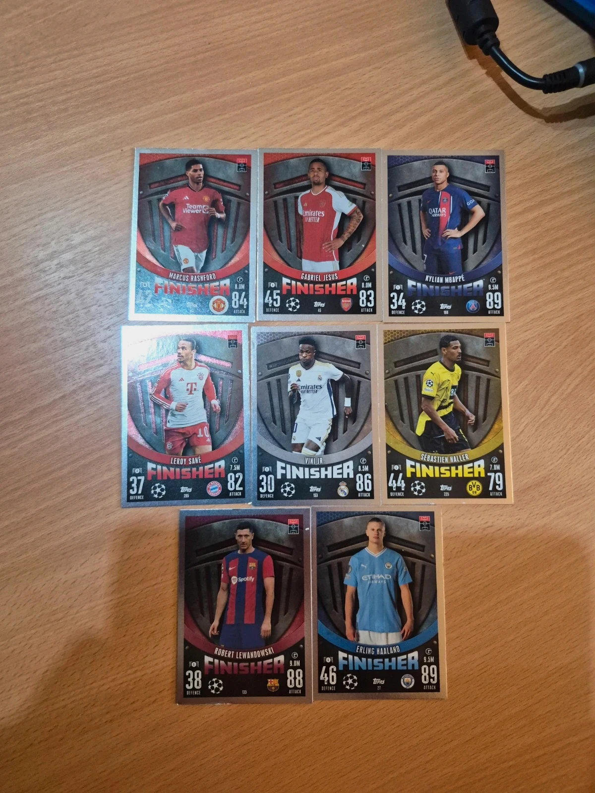 Lot de 8 cartes topps match attax Finisher