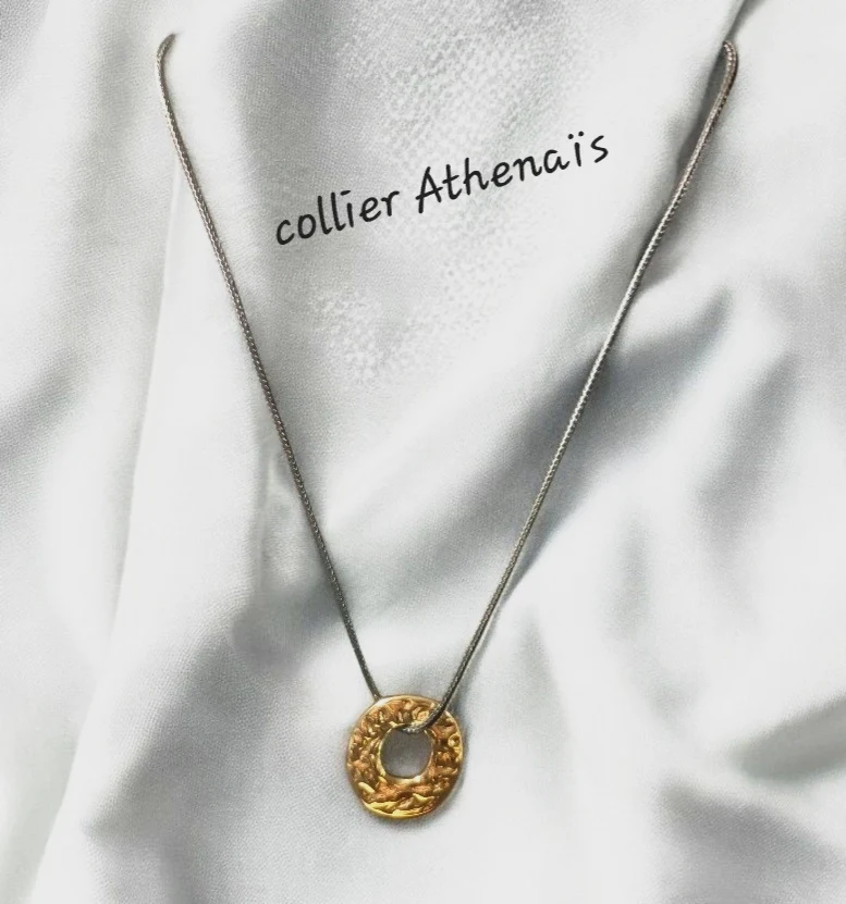 Collier