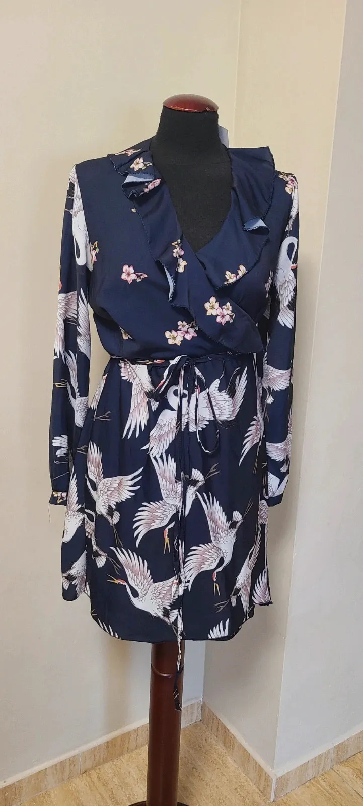 Vestido corto cruzado estilo y mono con estampado de grullas – petits mamans – taille Taille unique 2