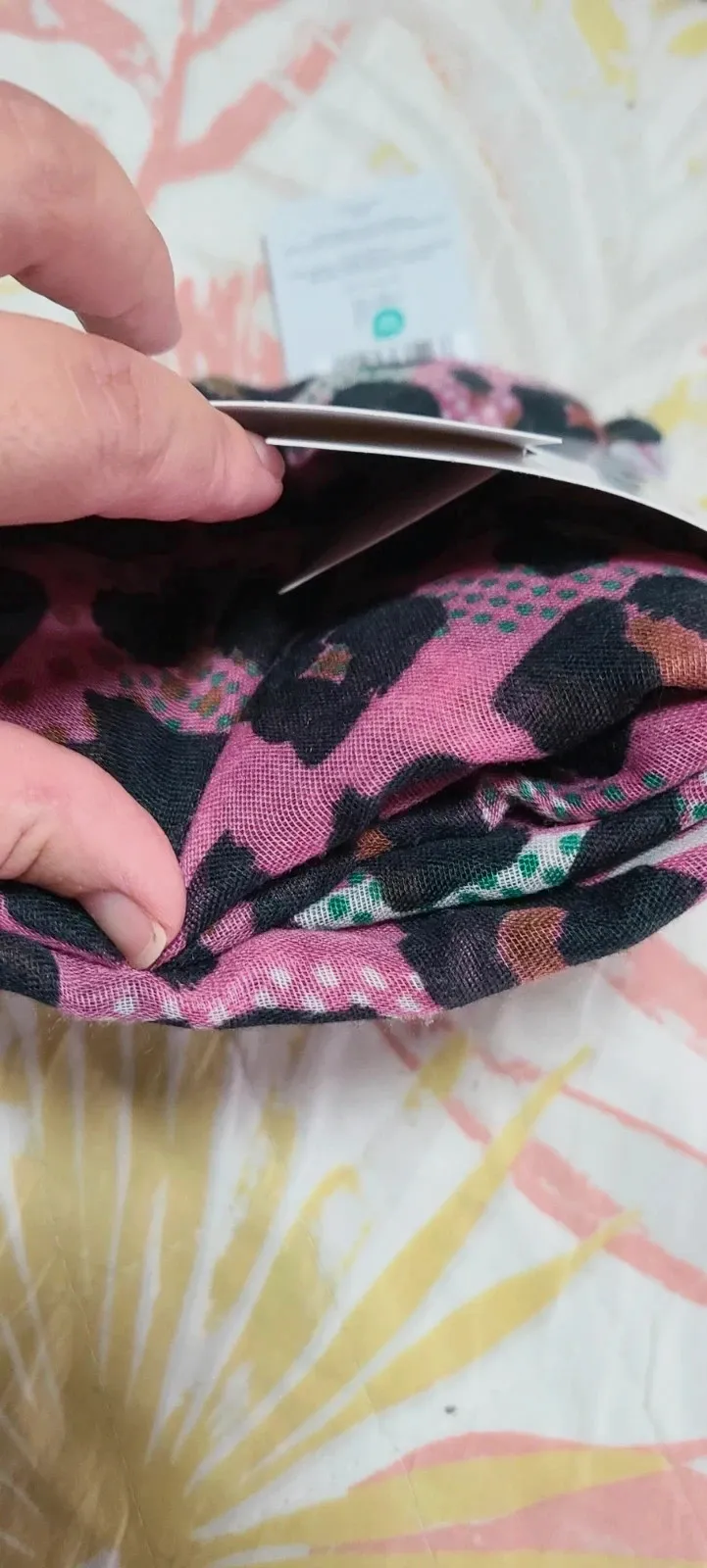Pañuelo de cuello TU con etiquetas – UP2 4