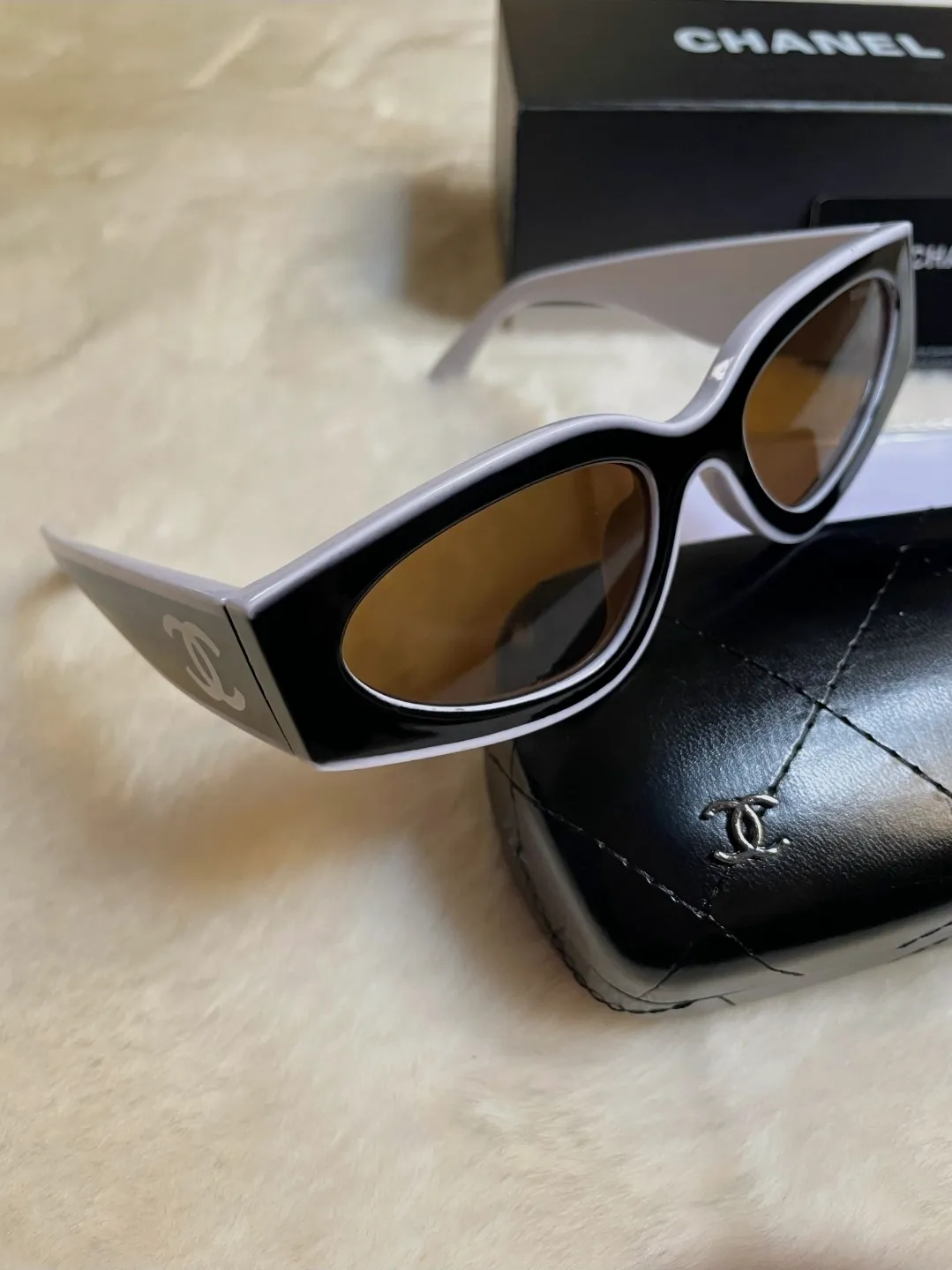 Lunette de Soleil Chanel – Chanel – noir – taille Taille unique 2