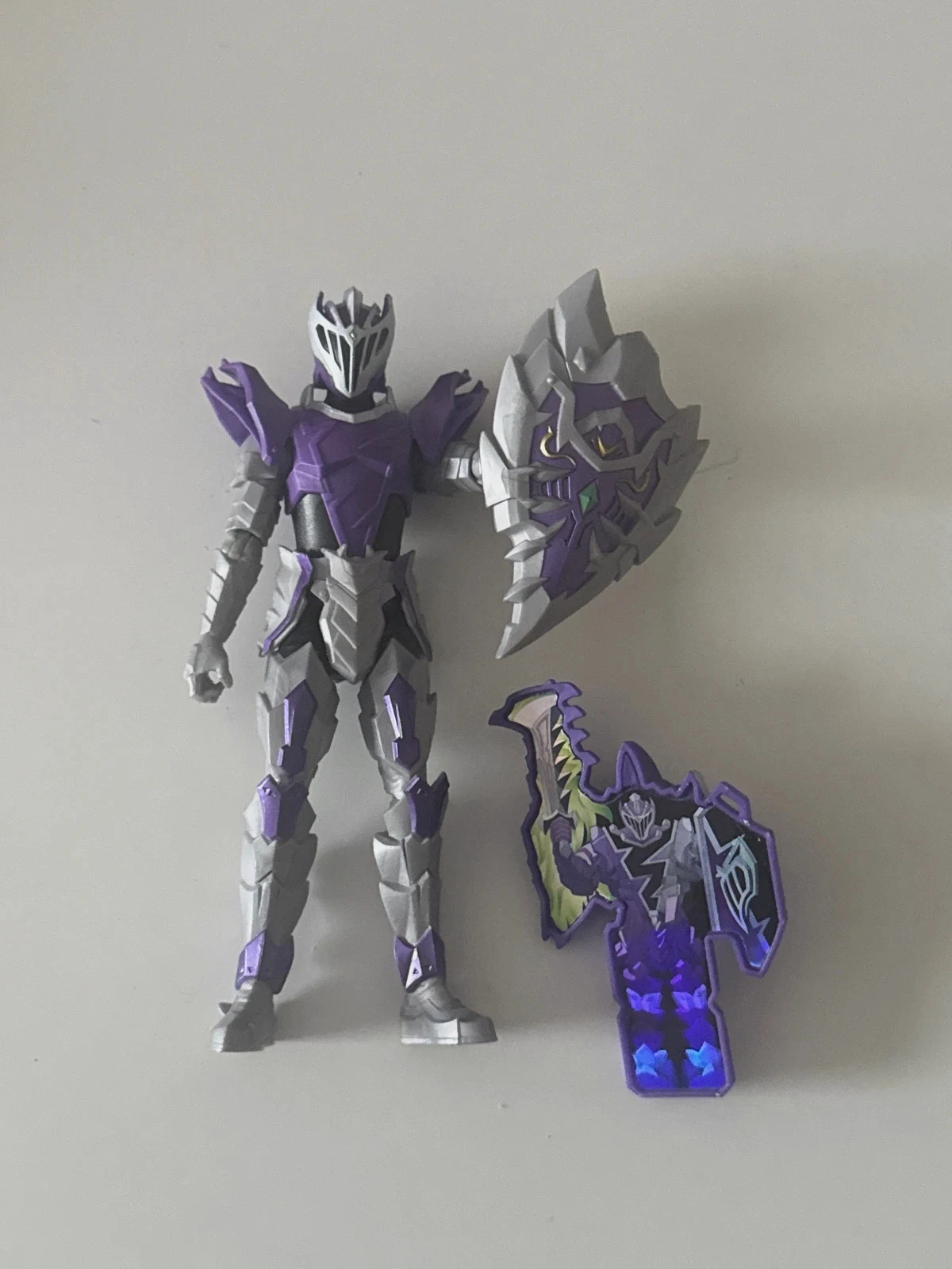 Figurine Power Rangers Dino Fury violet Void Knight 16cm – Power Rangers – taille Taille unique
