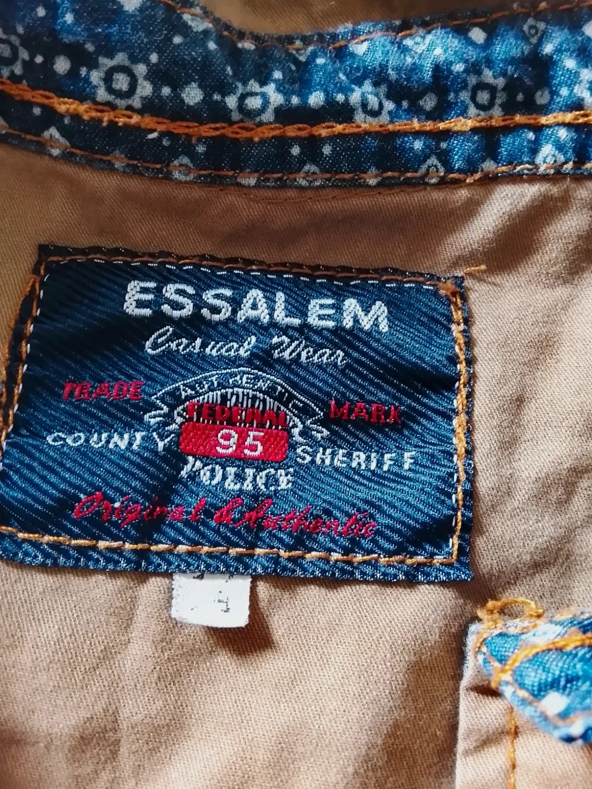 Chemise Essalem manches courtes – 10 ans / 140 cm – taille 10 ans / 140 cm 3