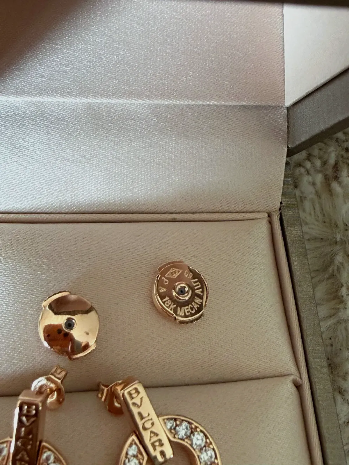 Boucles d'oreilles Bulgari Roma dorées – Bulgari – or rose 5