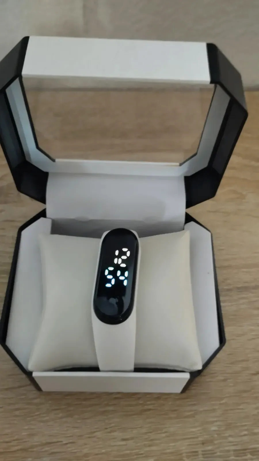 Reloj digital – Sin marca 3