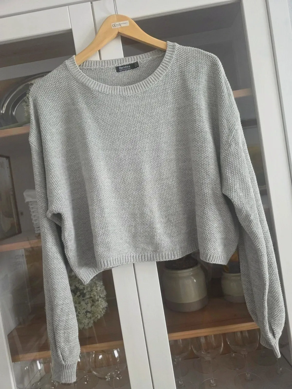 Suéter gris corto de punto talla XS, estilo relajado y cómodo 🧶 – Bershka – taille XS / 34 / 6 2