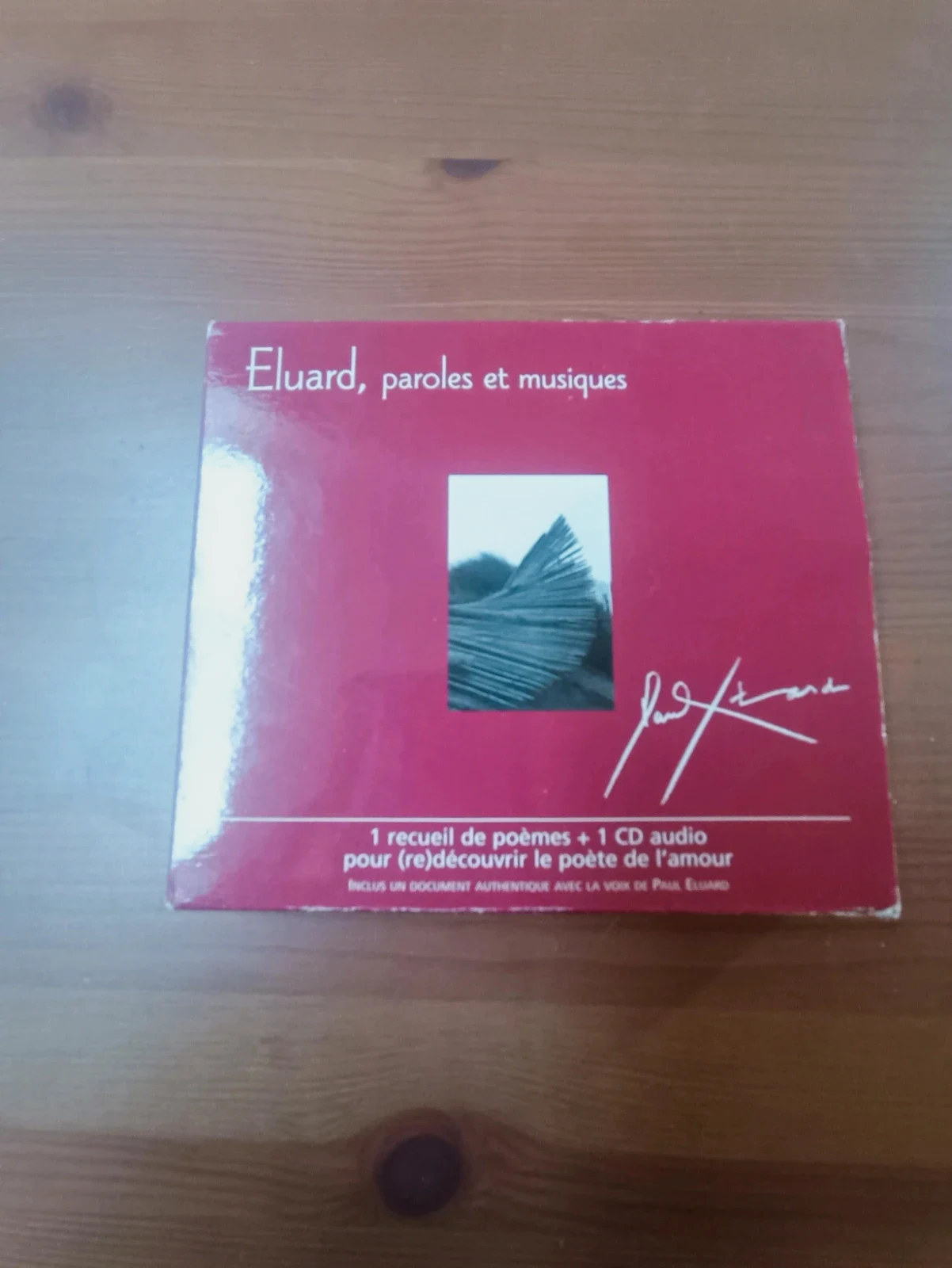 Coffret Cd audio+recueil de poèmes Eluard paroles et musique