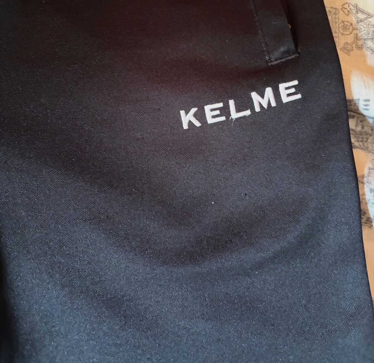 Pantalón de chándal Rayo Vallecano Kelme negro – Kelme – taille XS 2