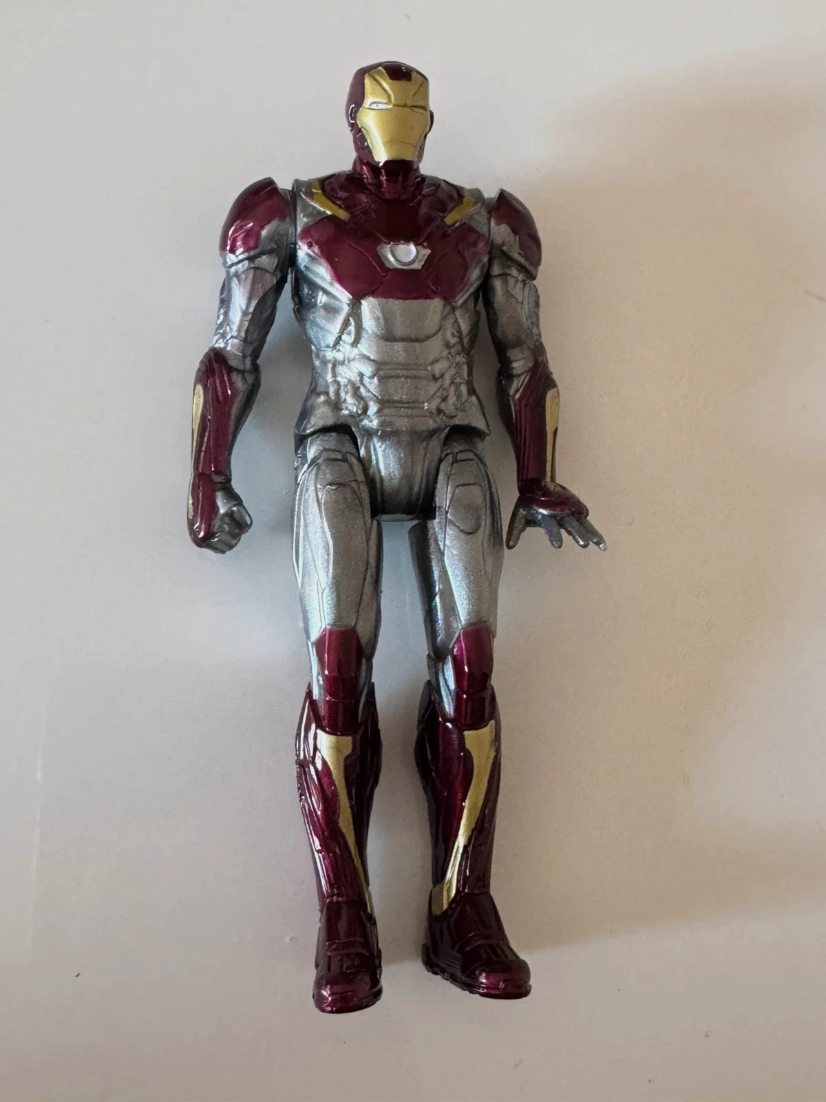 Figurine Iron Man Hasbro Marvel 2017