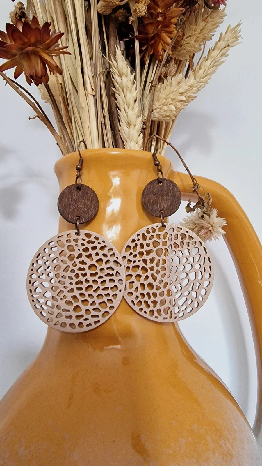 Pendientes largos madera calados boho · Wooden Earrings · Boucles Bois · Orecchini Legno – Local