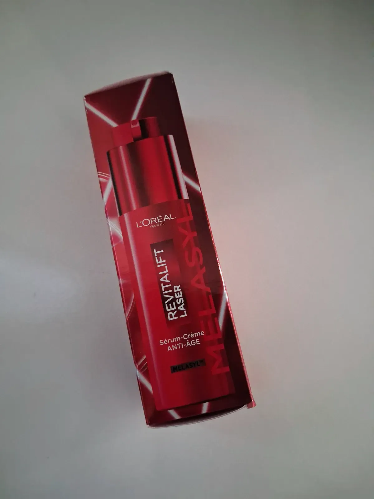 Sérum-Crème Anti-Âge Revitalift Laser L'Oréal Paris – L'Oréal 2