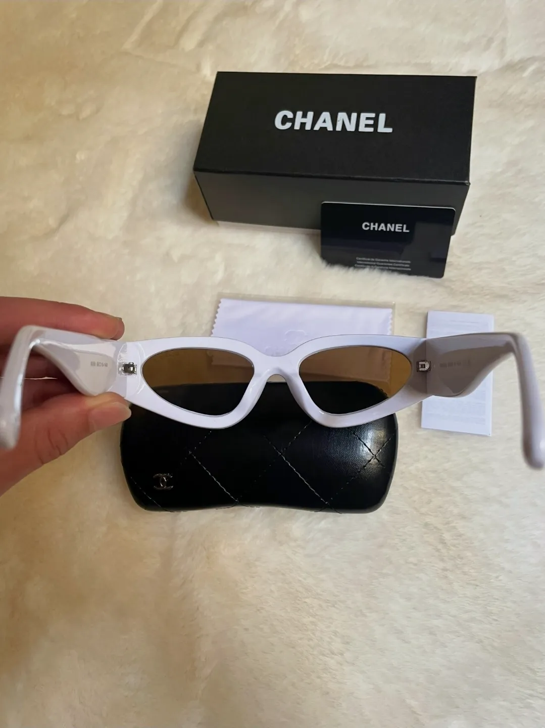 Lunette de Soleil Chanel – Chanel – noir – taille Taille unique 6