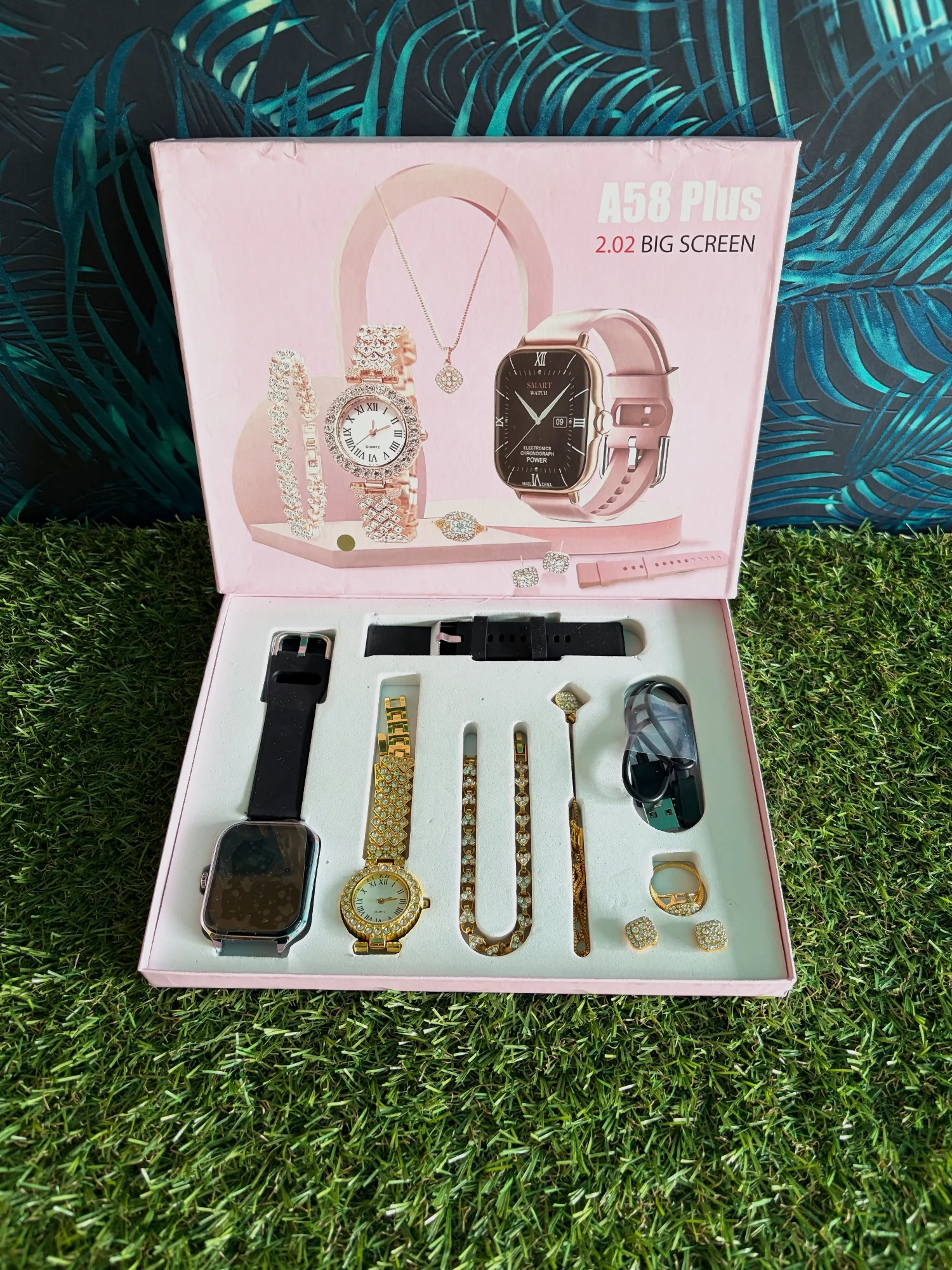 Parure Coffret Cadeau Femme A58 Plus Montre connectée & charge inclus 