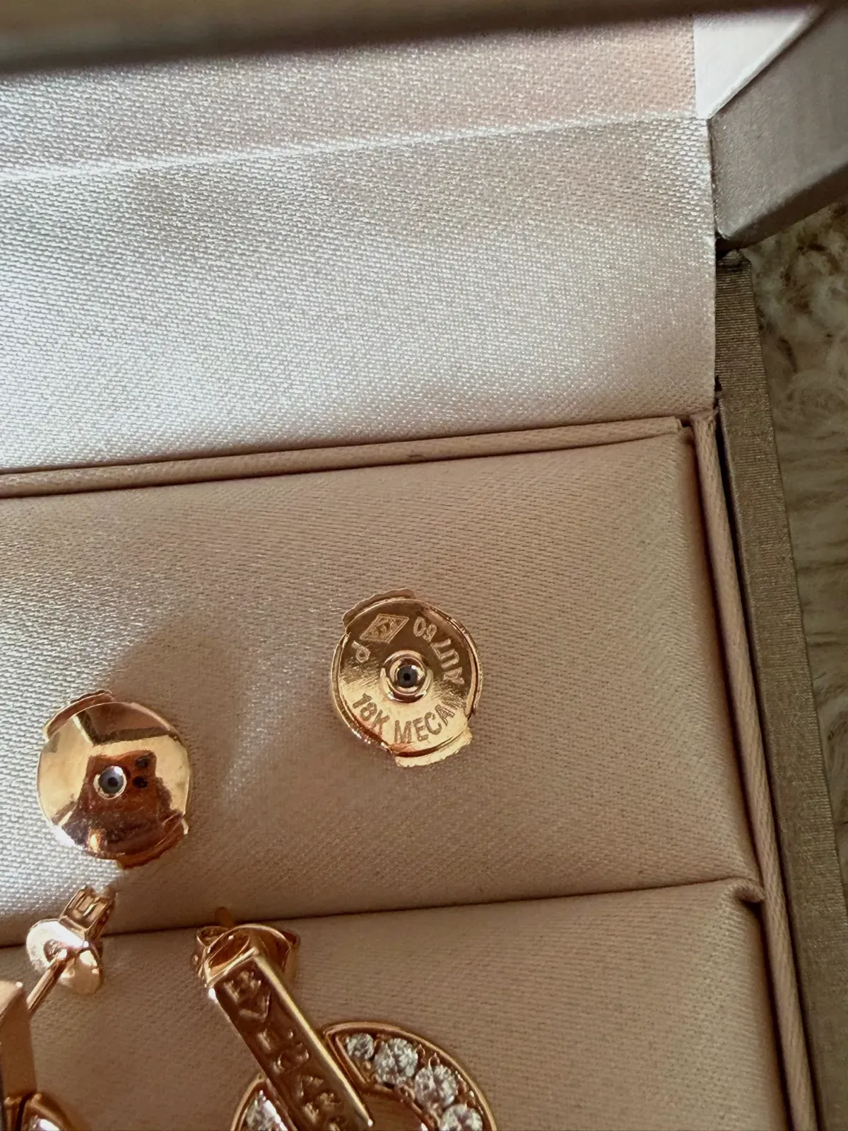 Boucles d'oreilles Bulgari Roma dorées – Bulgari – or rose 2
