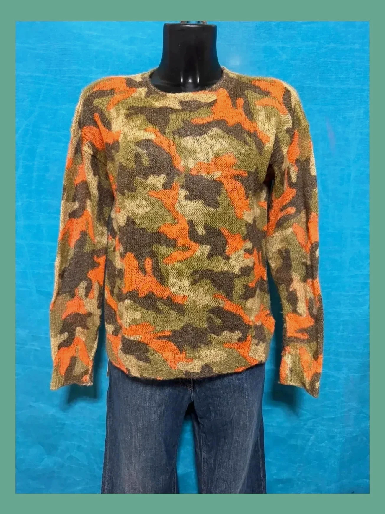 Jersey estampado camuflaje de Michael Kors talla S 😍