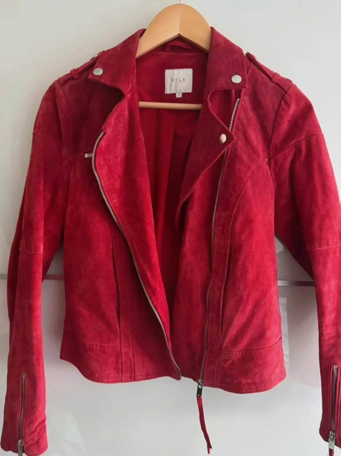 Veste Vila XS 100% cuir rouge perfecto biker tendance – Vila – taille XS / 34 / 6 4
