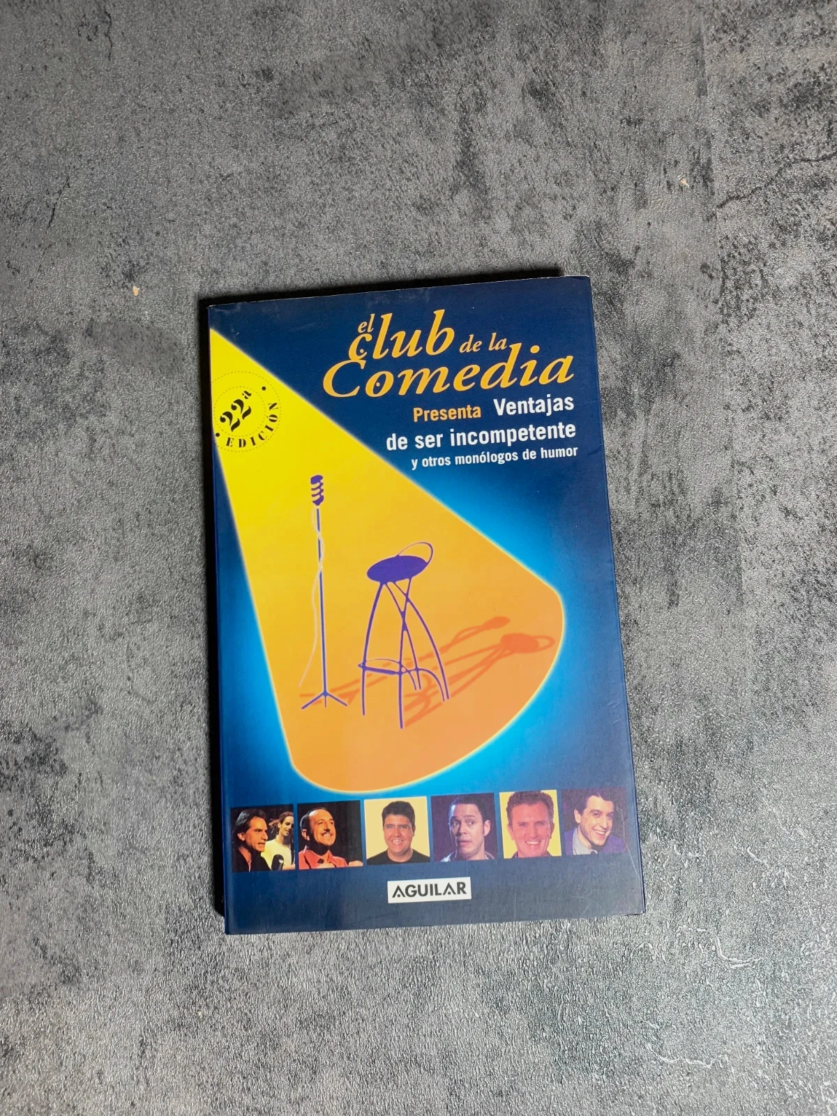 Libro Del Club de la Comedia | Book From the Comedy Club