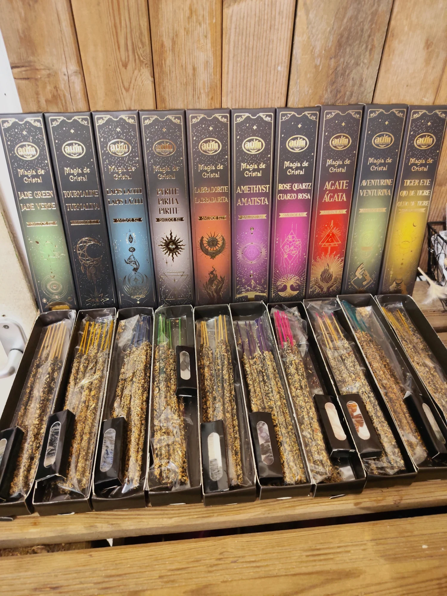 Lot de 10 paquets d.encens naturel Aum fragrances