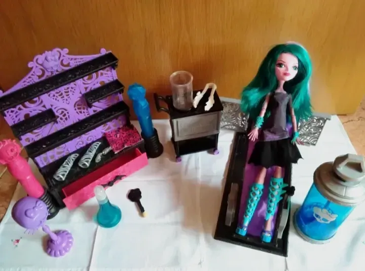 Muñeca Monster high laboratorio con accesorios  – Monster High – verde y blanco 4