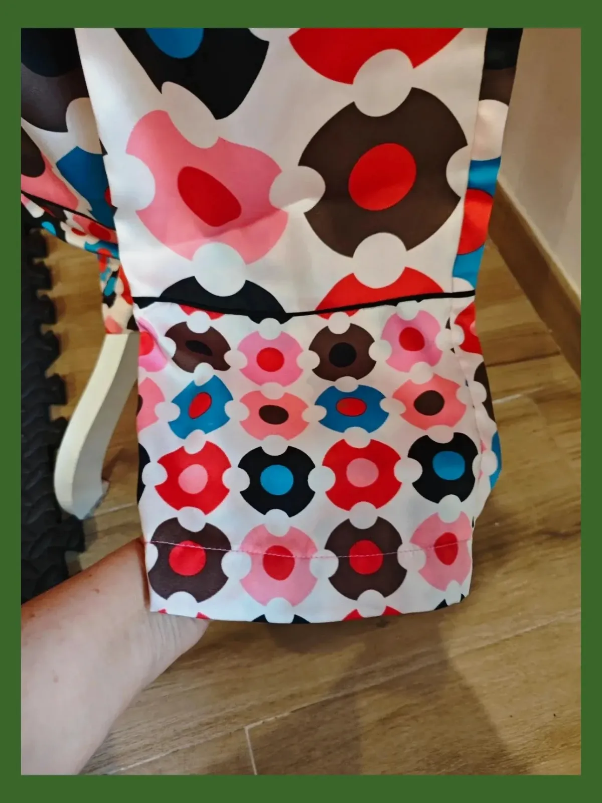 🌺Pantalón ancho de raso estampado con flores multicolor, talla S – Sfera Collection – taille M / 38 / 10 5