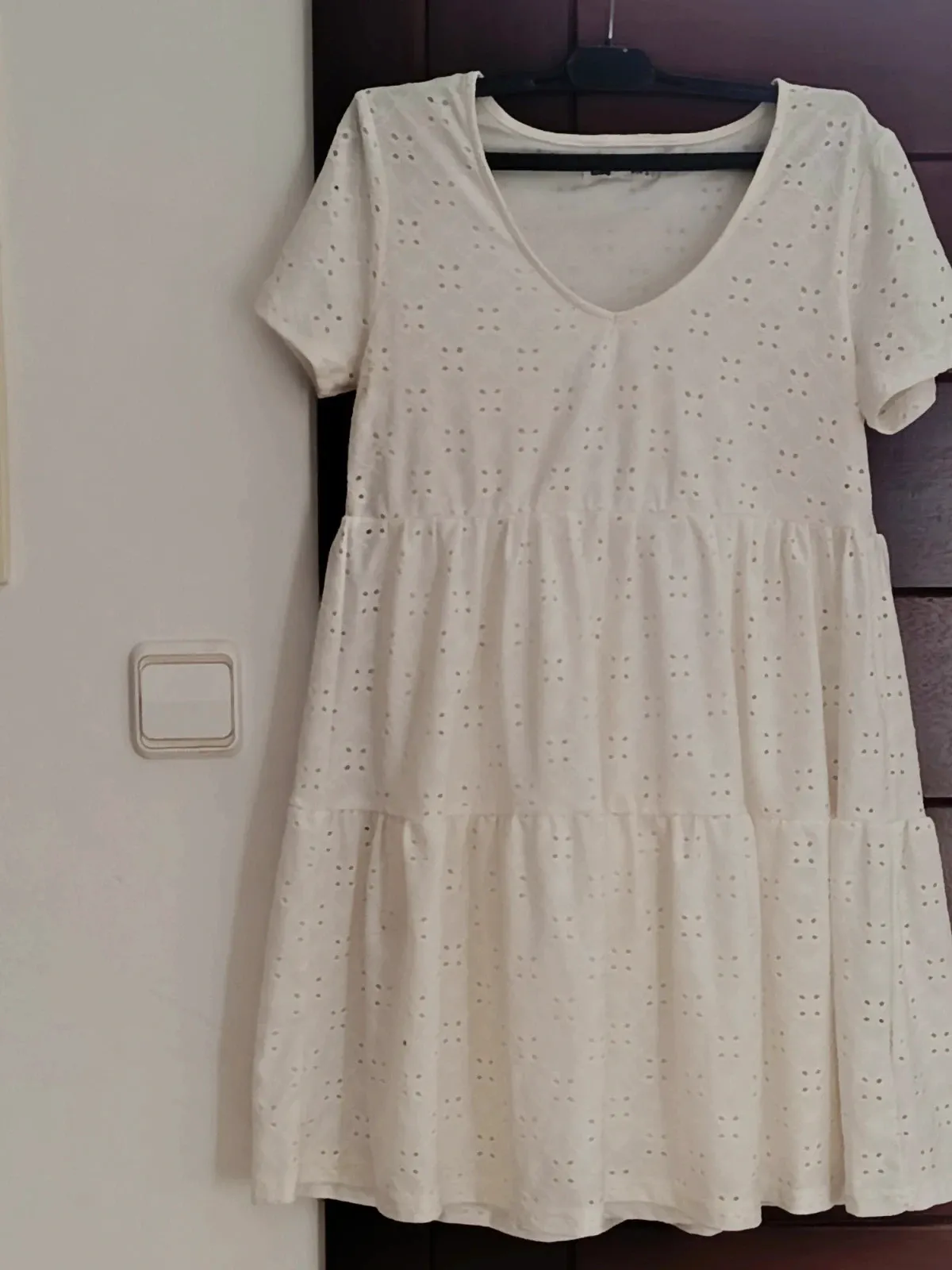 Vestido Blanco Troquelado Broderie Anglaise 🔥🔥 – Sinsay – taille S / 36 / 8 2