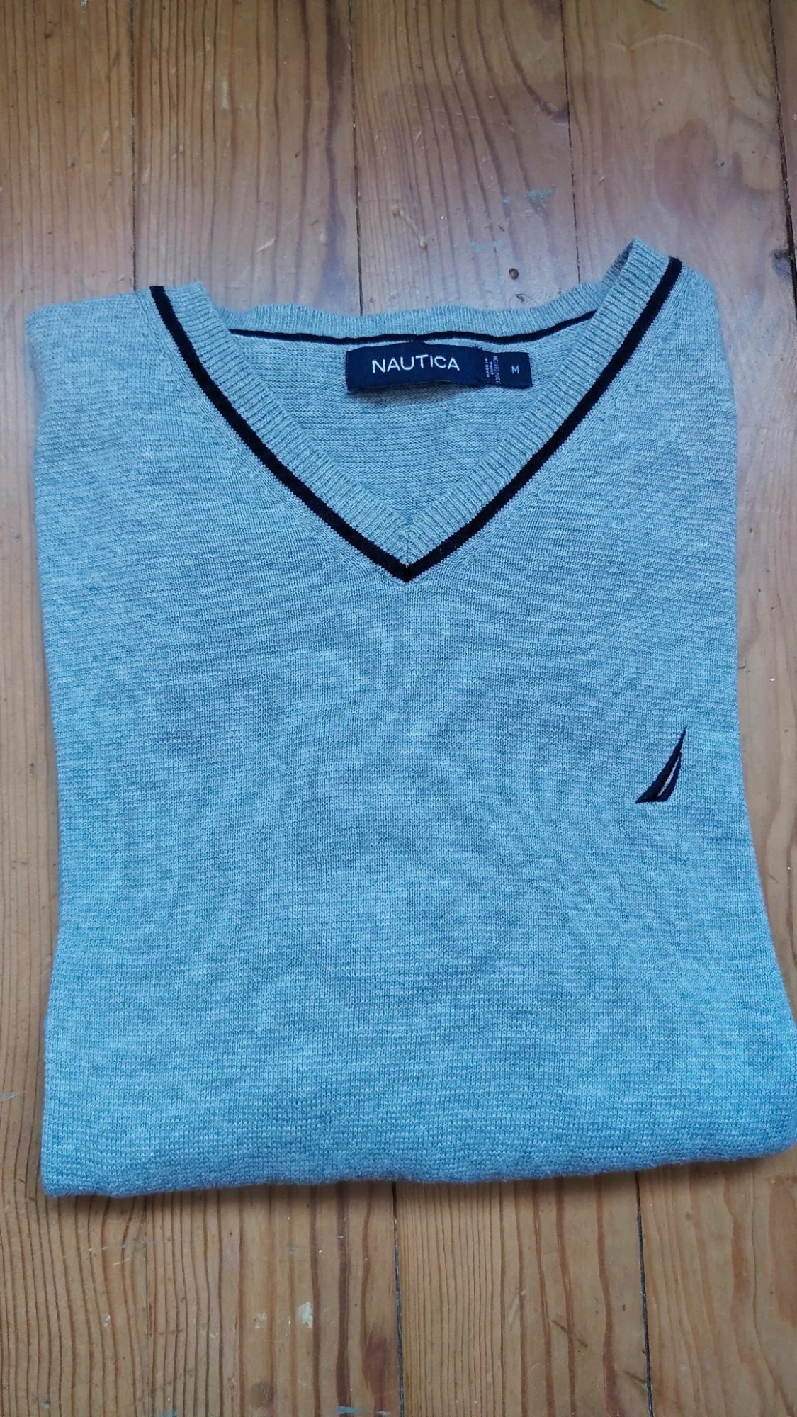 Pull col V gris Nautica taille M