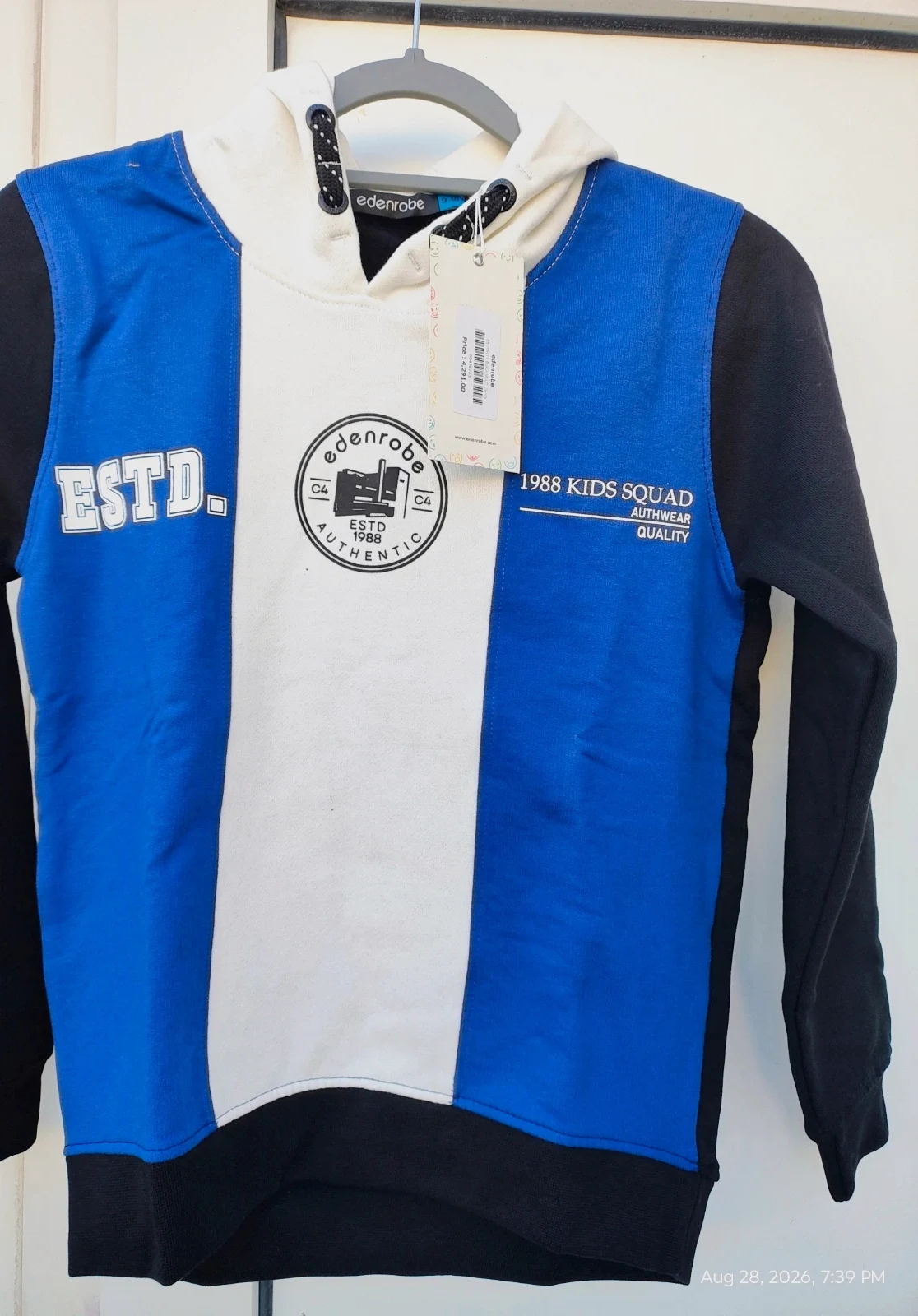 Hoodie New with tag 9 to 10 years boys