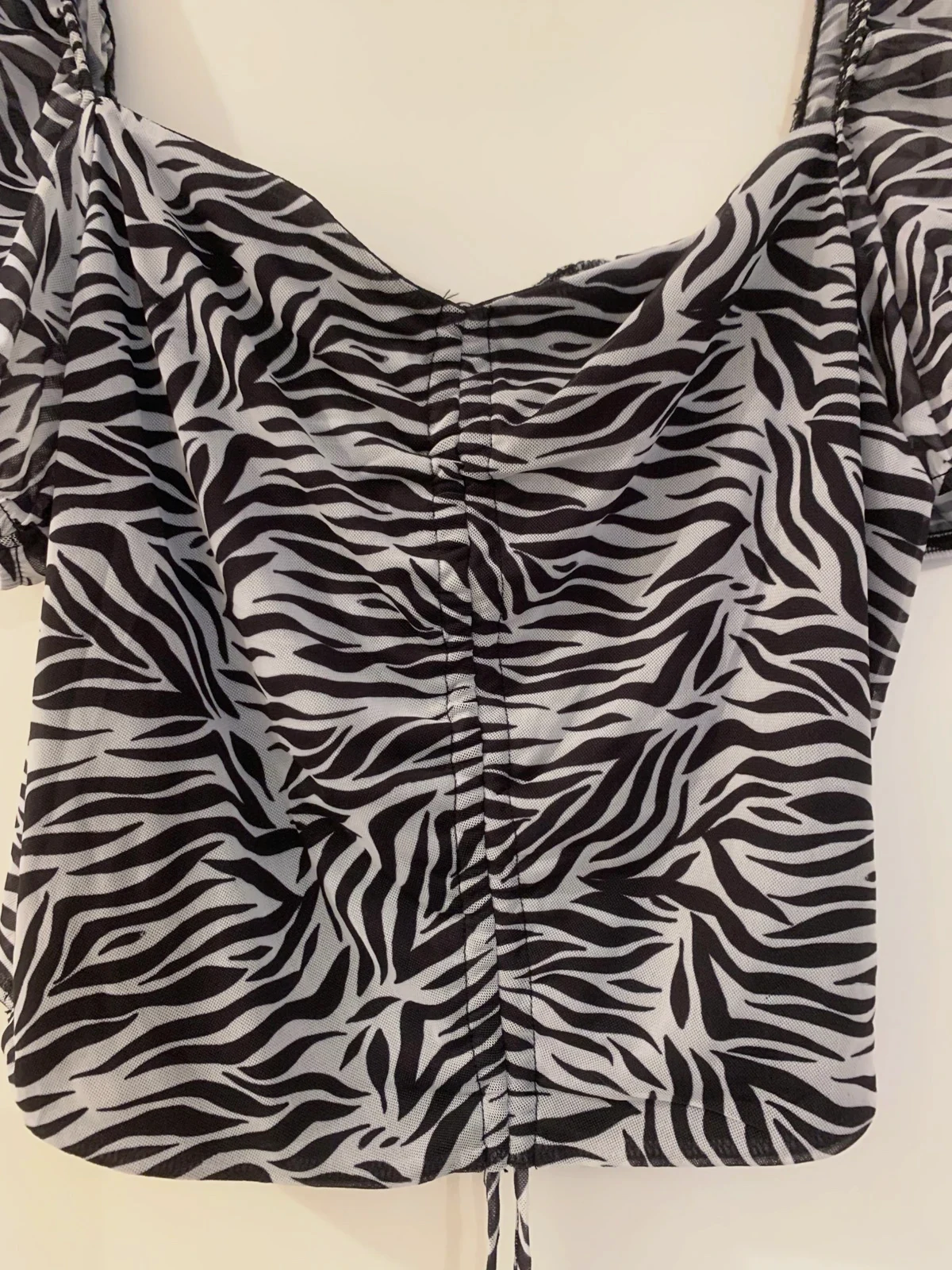 Top zébré noir & blanc Pimkie manches bouffantes – Pimkie – taille L / 40 / 12