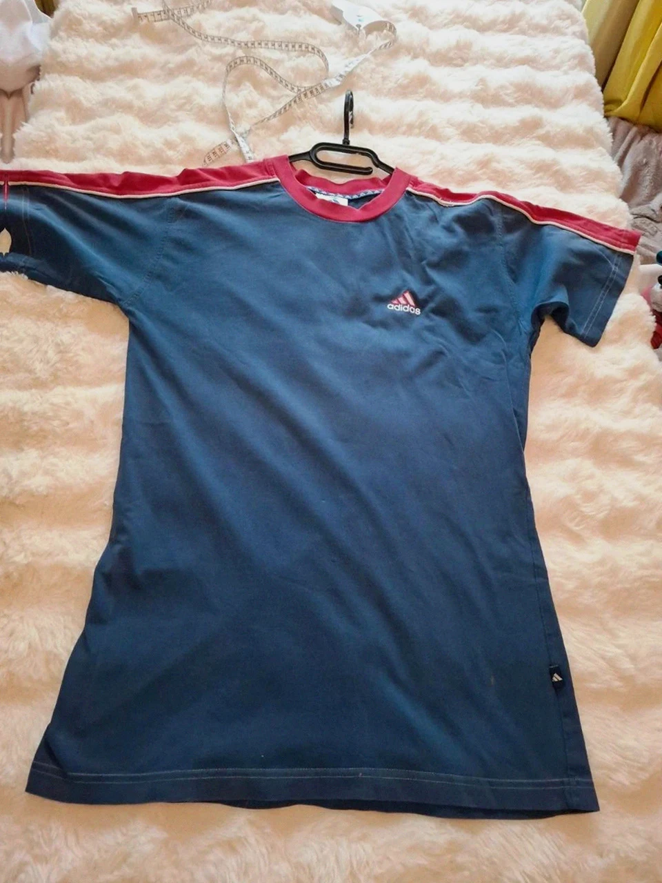 T-shirt vintage rouge et bleu bicolore Adidas - Taille XL