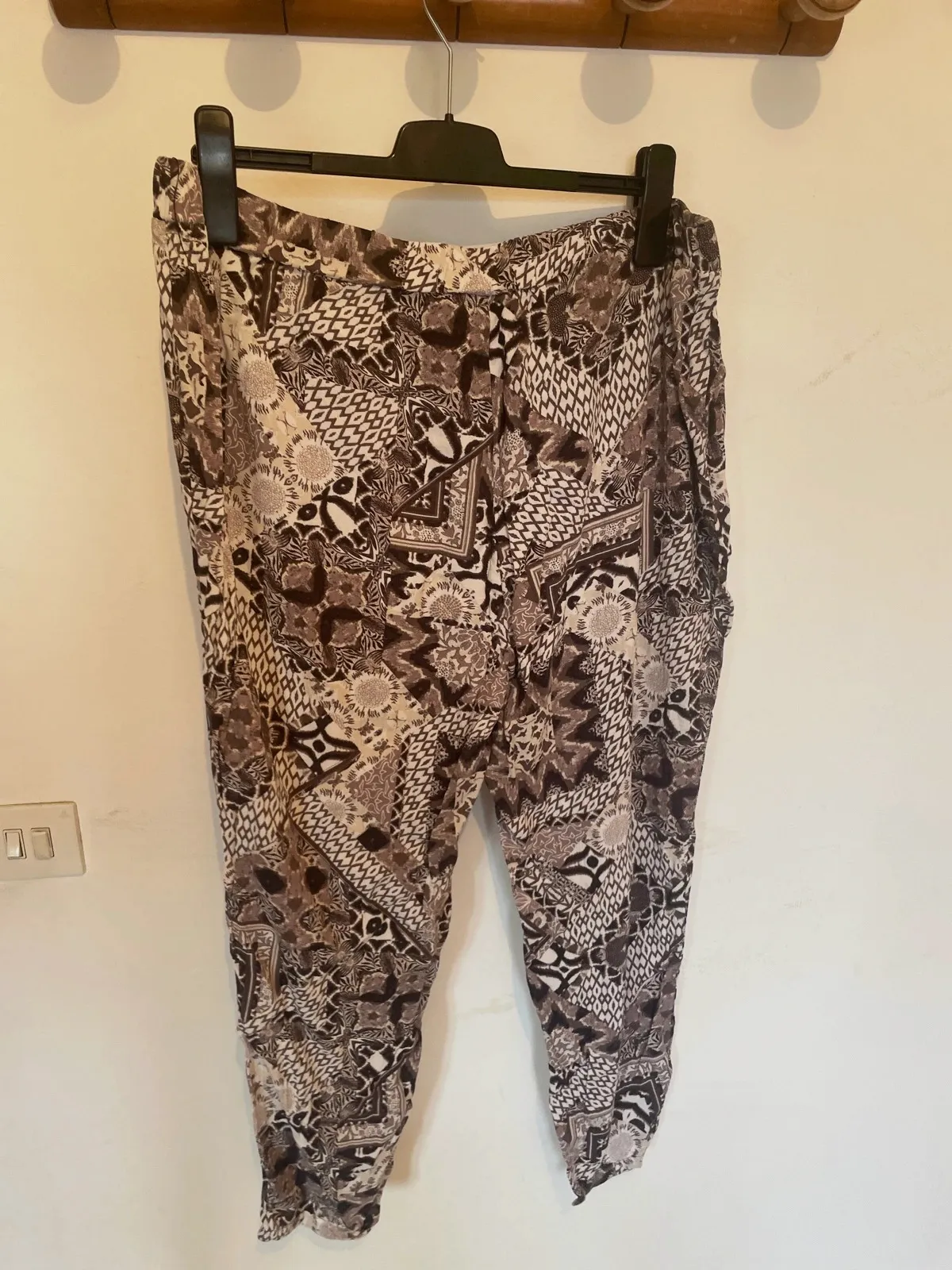Pantalón fluido estampado geométrico C&A - Talla 46 – C&A – taille XXXL / 46 / 18 5