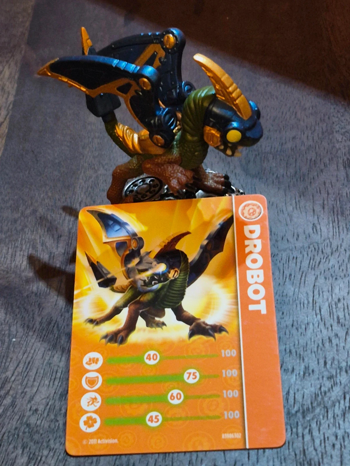 Figurine Skylanders Spyro's Adventure - Drobot + Carte Officielle