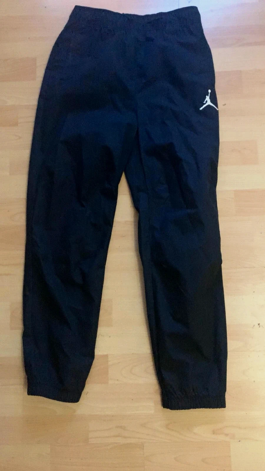 Pantalon training Jordan enfant taille 152