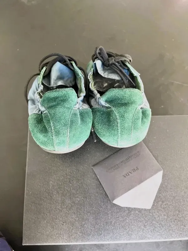 Baskets Prada vertes et grises – Prada – gris et vert 2