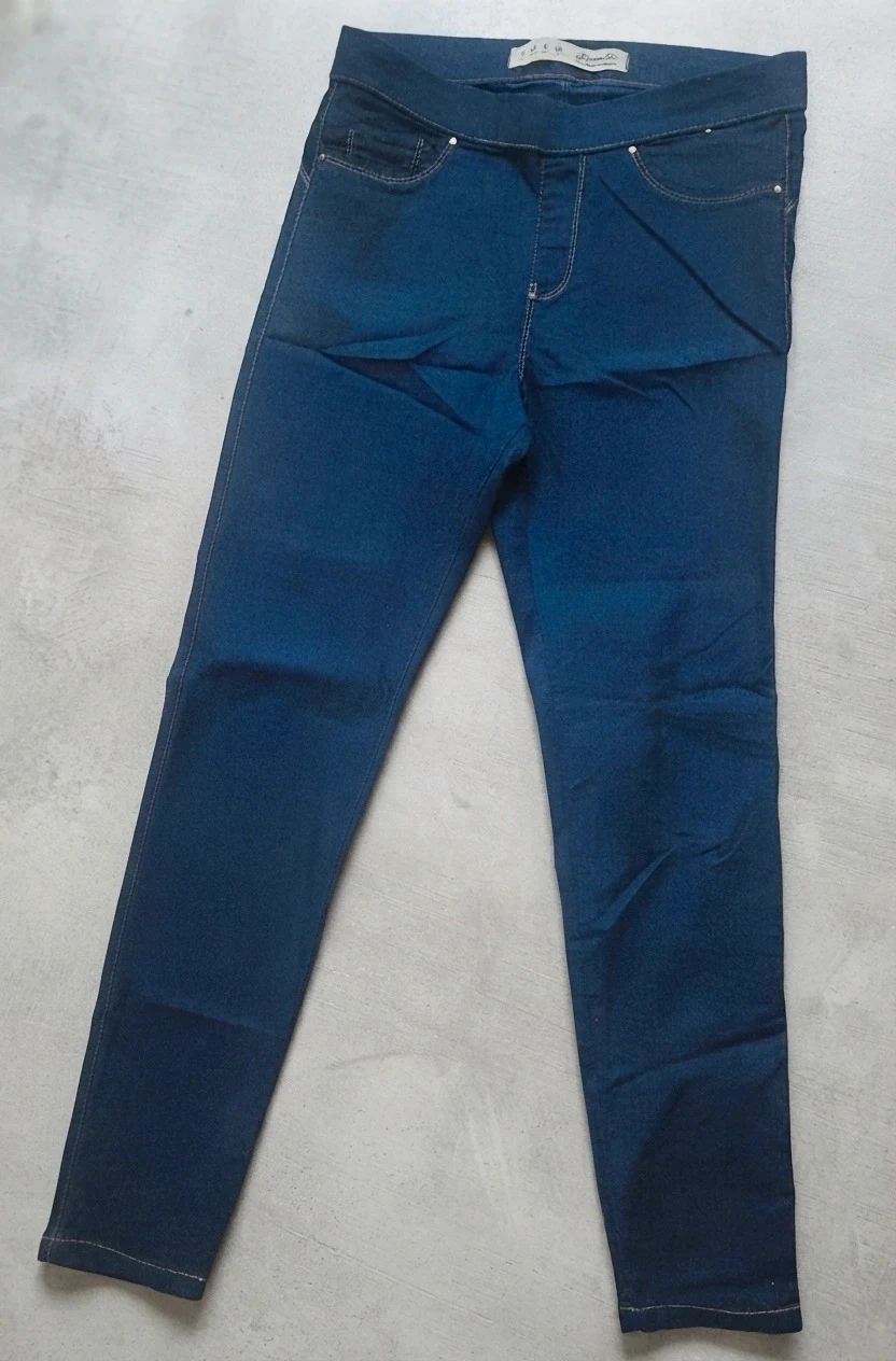 Vaqueros jegging elásticos denim co. Talla 40 nuevo sin uso