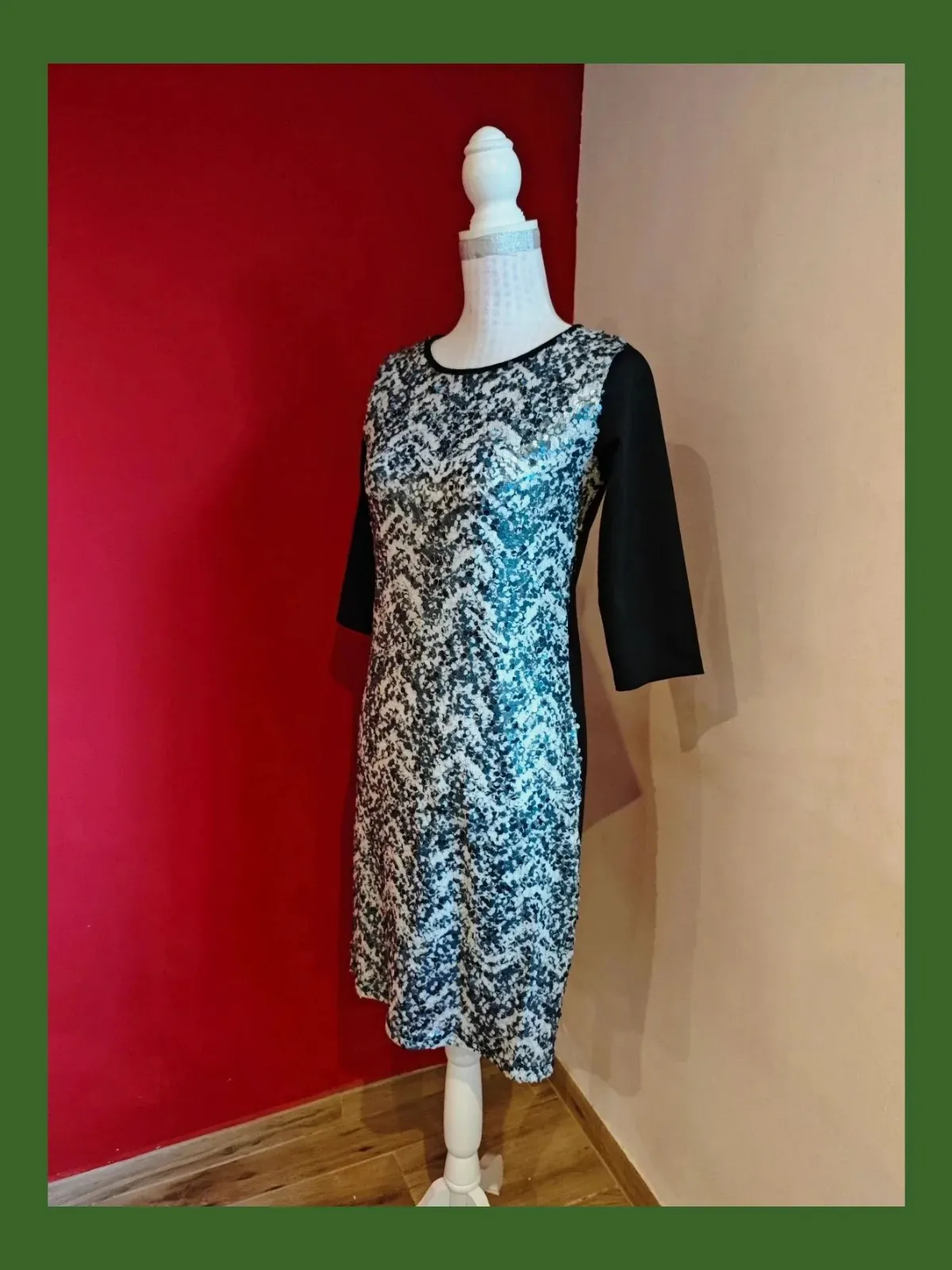 🌺 Vestido negro con el frente de gasa blanca cubierta de lentejuelas plateadas y blancas – Festa – taille M / 38 / 10 2