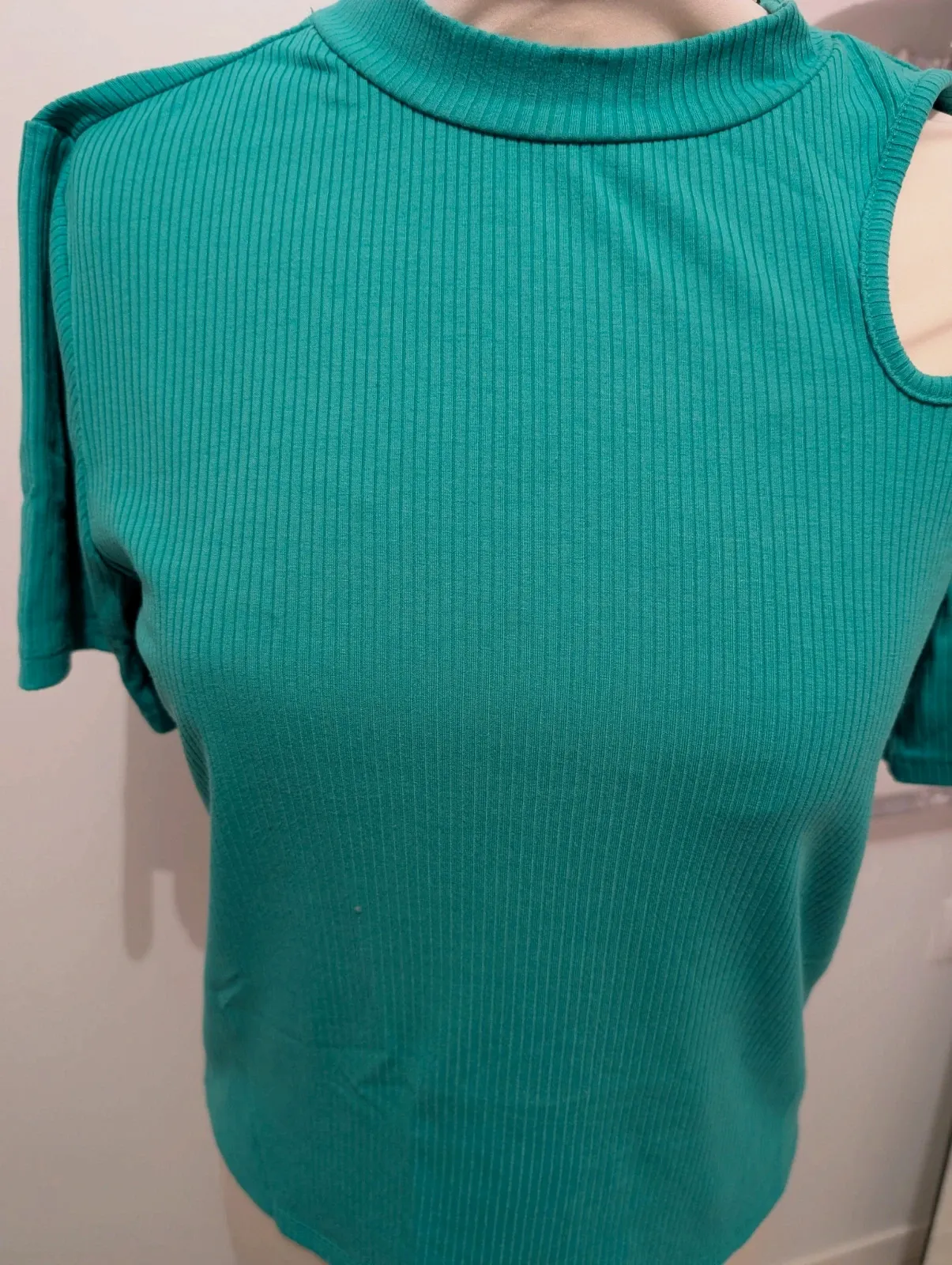 Haut vert Taille L Kiabi – Kiabi – taille L / 40 / 12 3